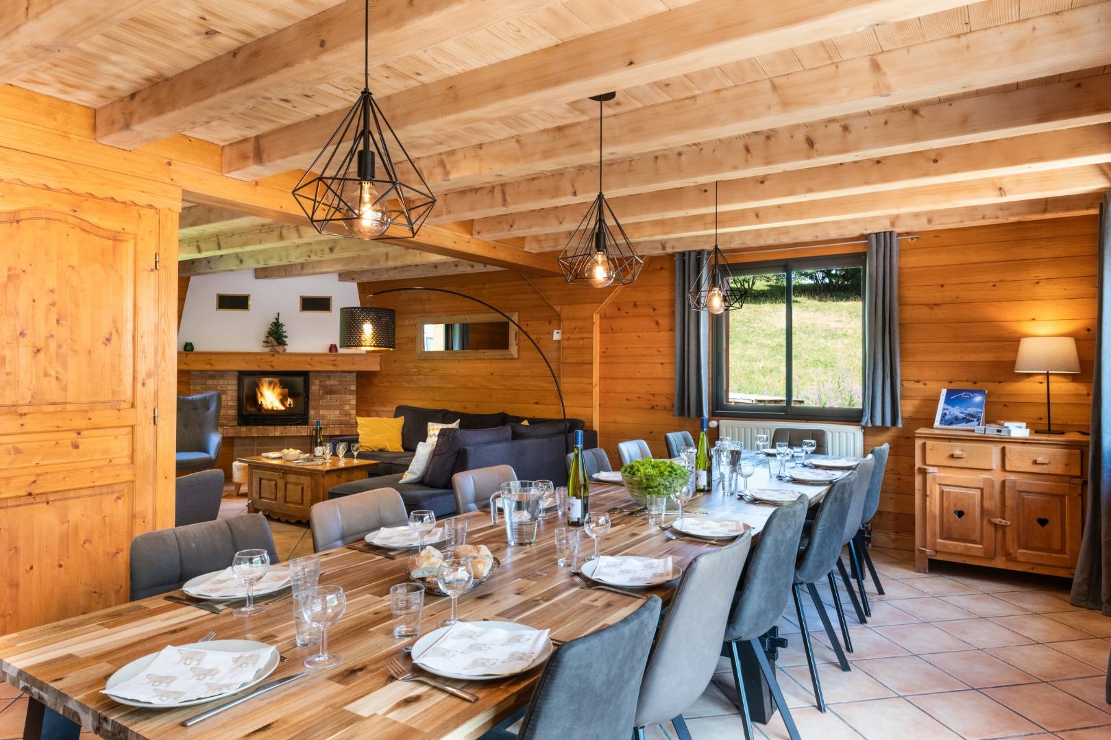 Snow Star - grand chalet pour 15 pers. + Au pied des pistes des Menuires-3 Vallées - cheminée -sauna- spa- salle de jeu