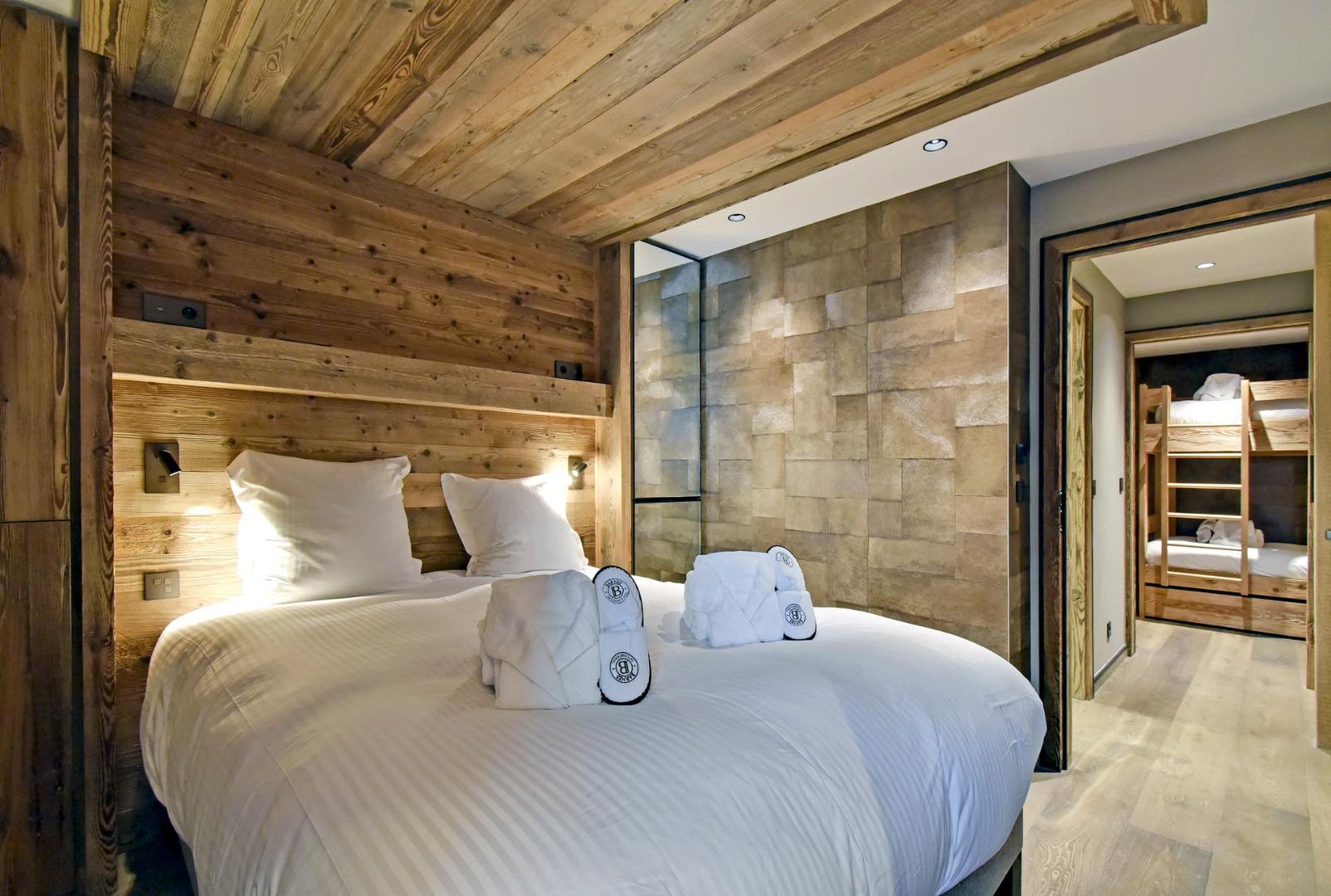 Loue appartement Méribel (73) skis aux pieds-4 chambres-10 couchages