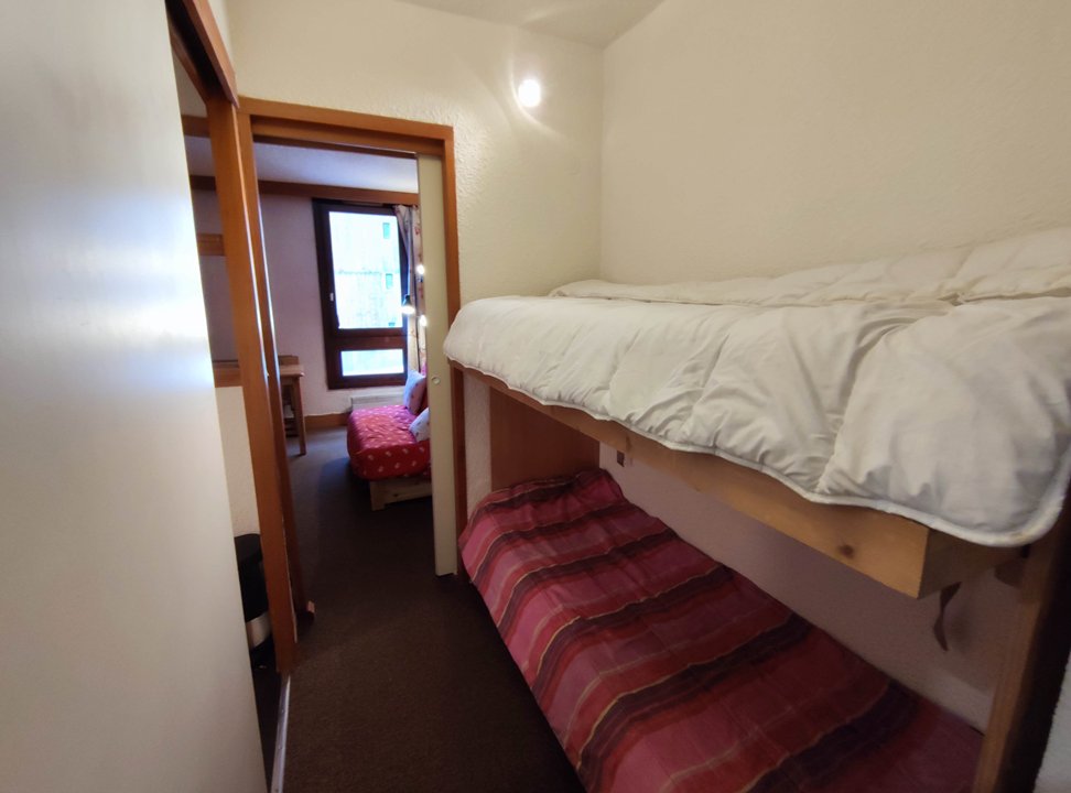 STUDIO PLEIN CENTRE FRONT DE NEIGE