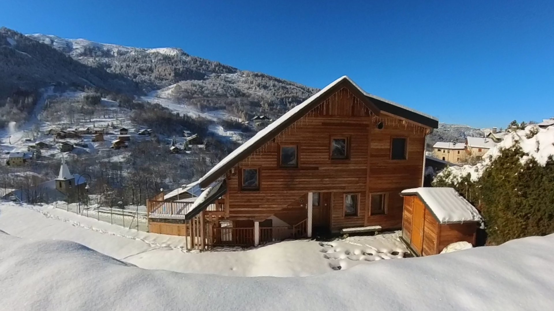 CHALET LES GARANDS - GITE 3