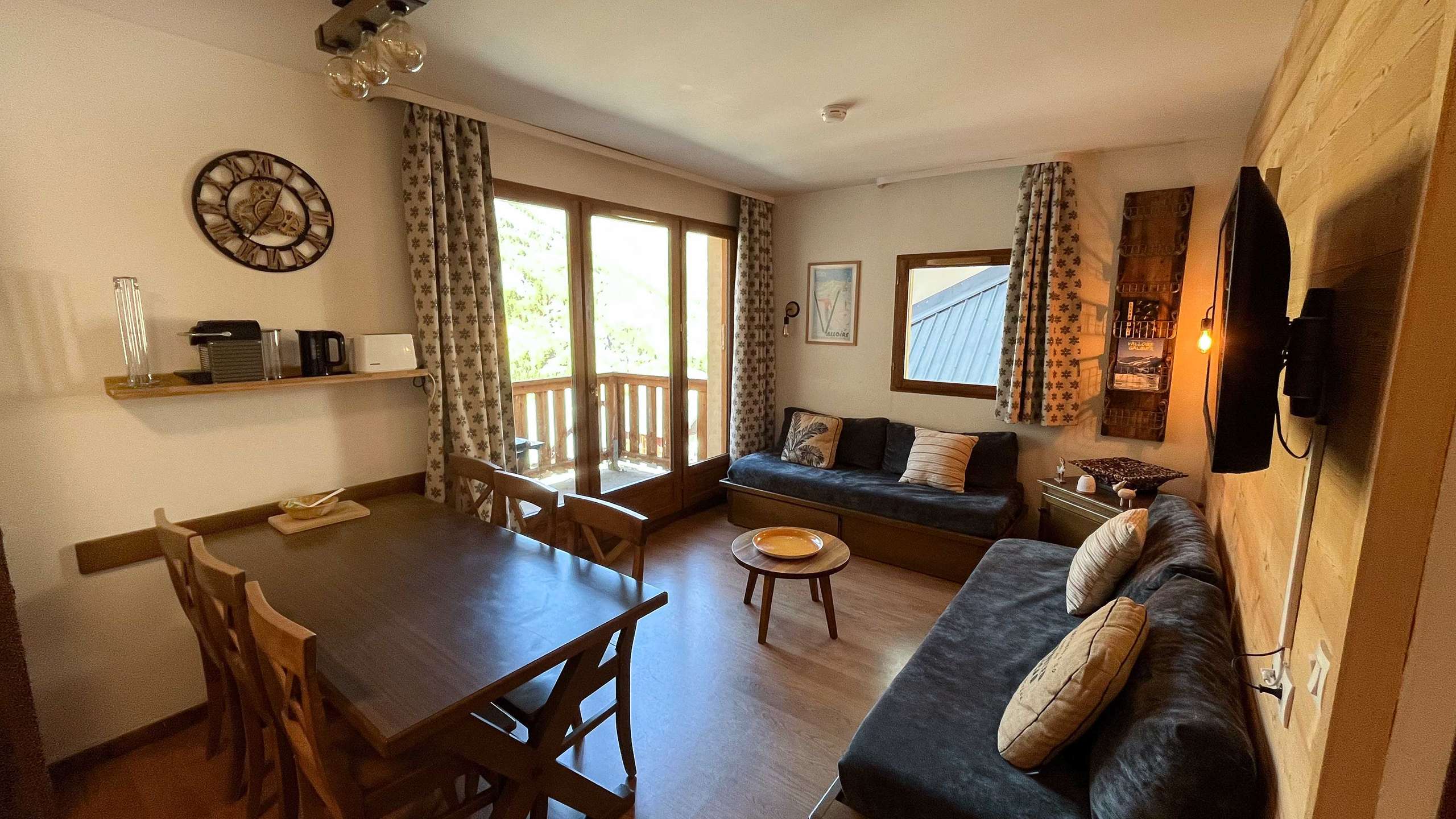 APPARTEMENT 3 PIECES 6 PERSONNES.  PROCHE PISTE