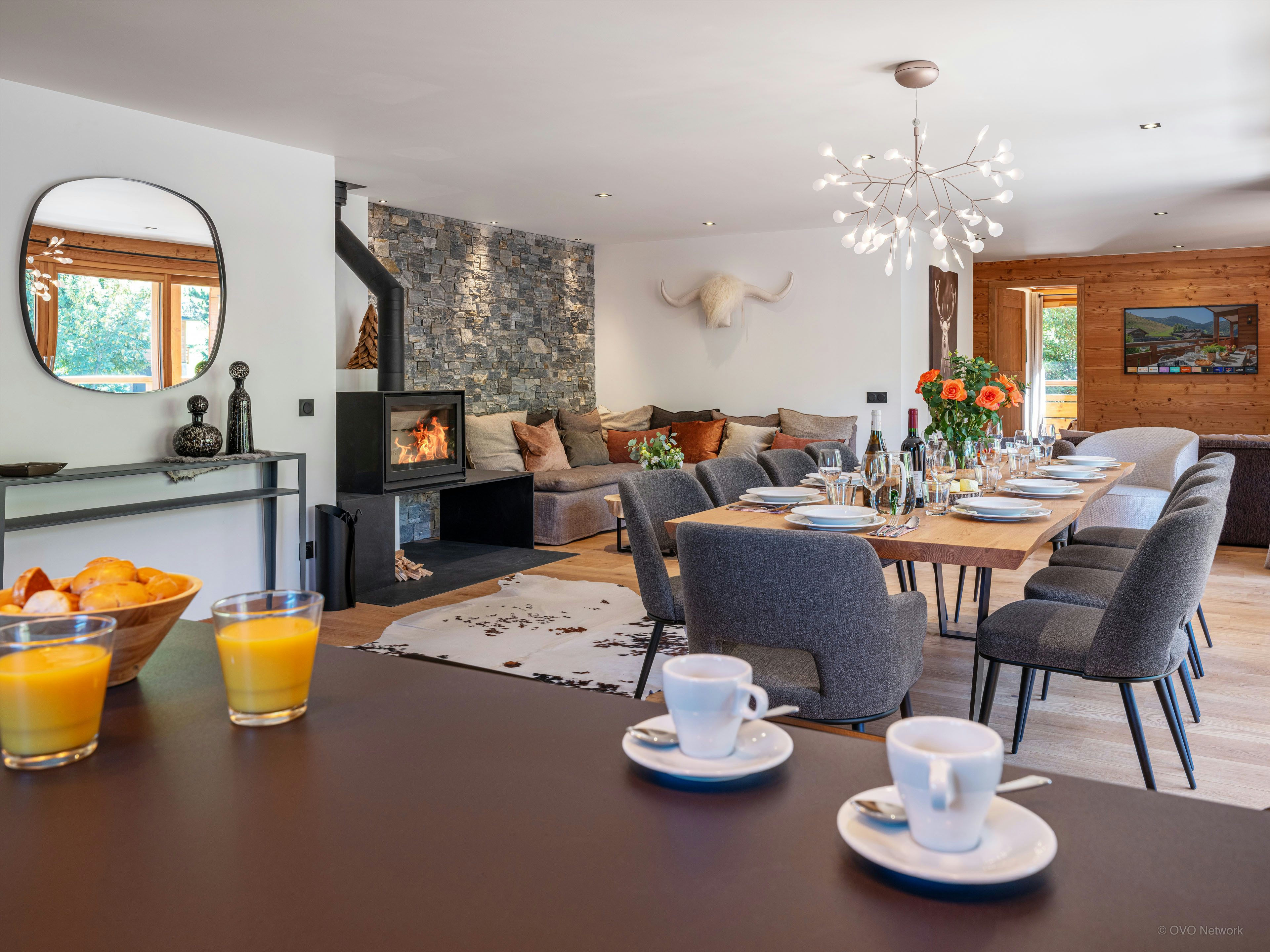 Skis aux pieds pour 10 à La Clusaz