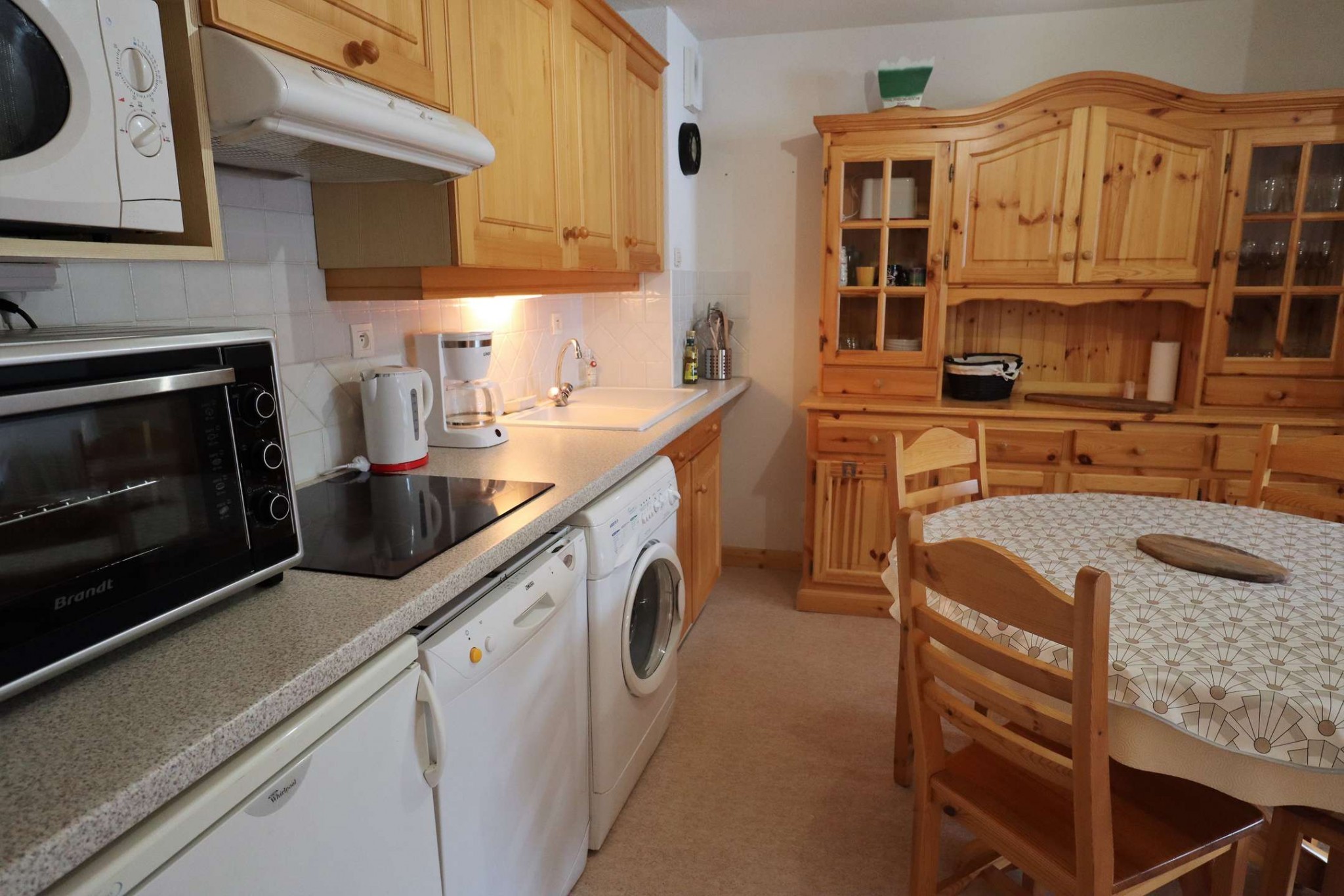 Appartement lumineux pour 4 à 6 personnes, 2 chambres, village avec parking privatif dans résidence