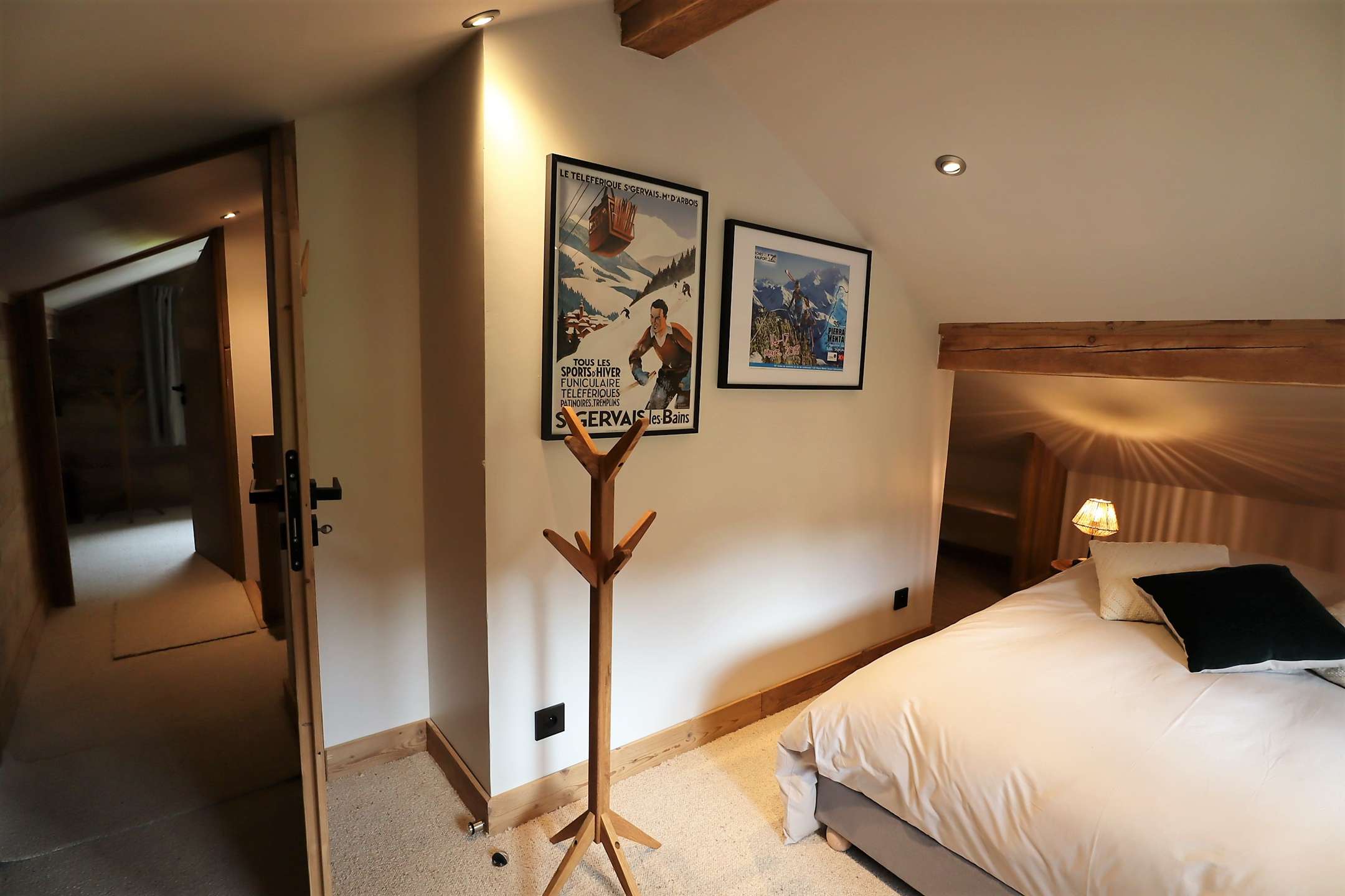Chalet de caractère avec décoration contemporaine de qualité de 8 pers. 4 chbres