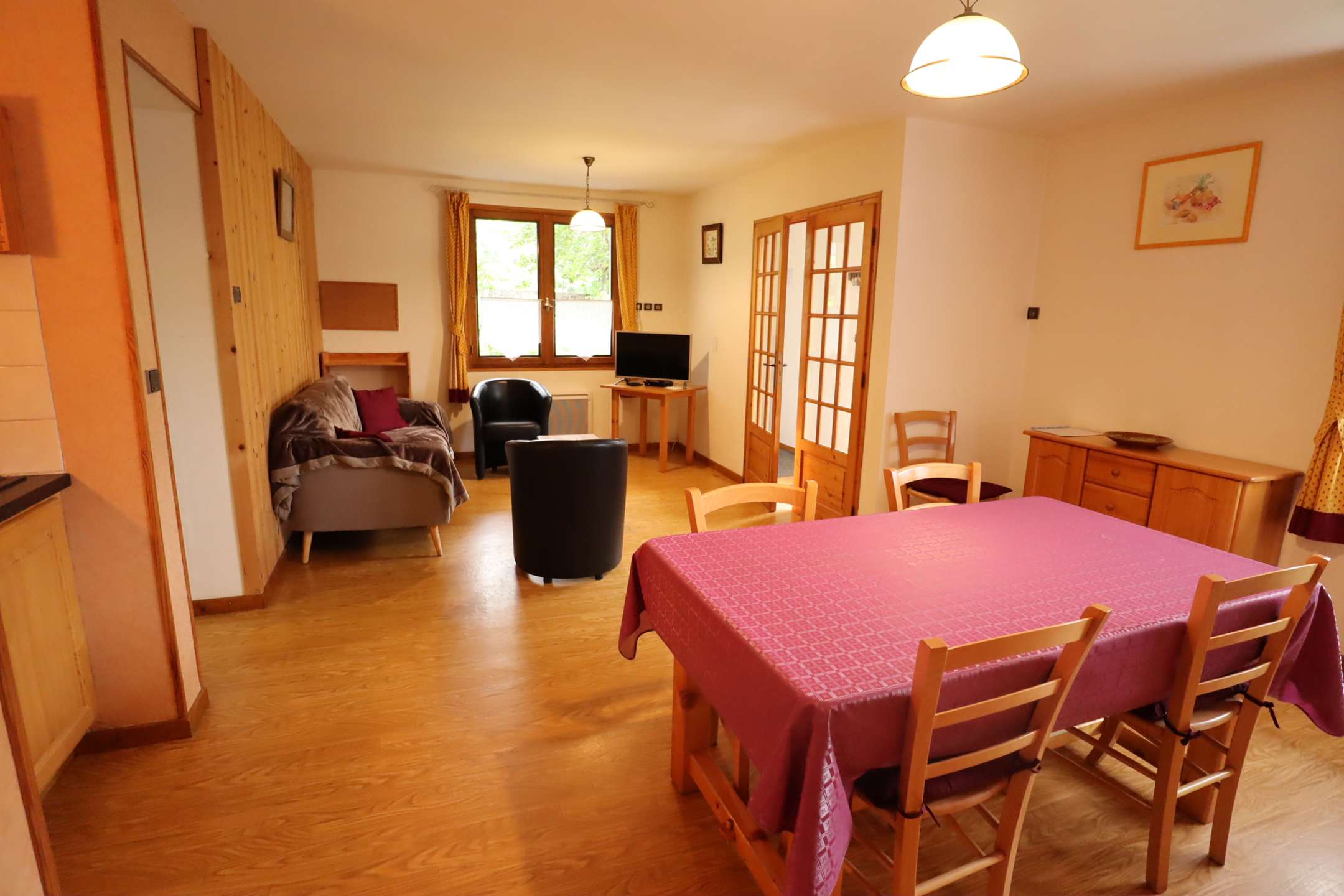 Appartement 4 personnes de 75 m² au coeur d'Arêches. 2 chambres
