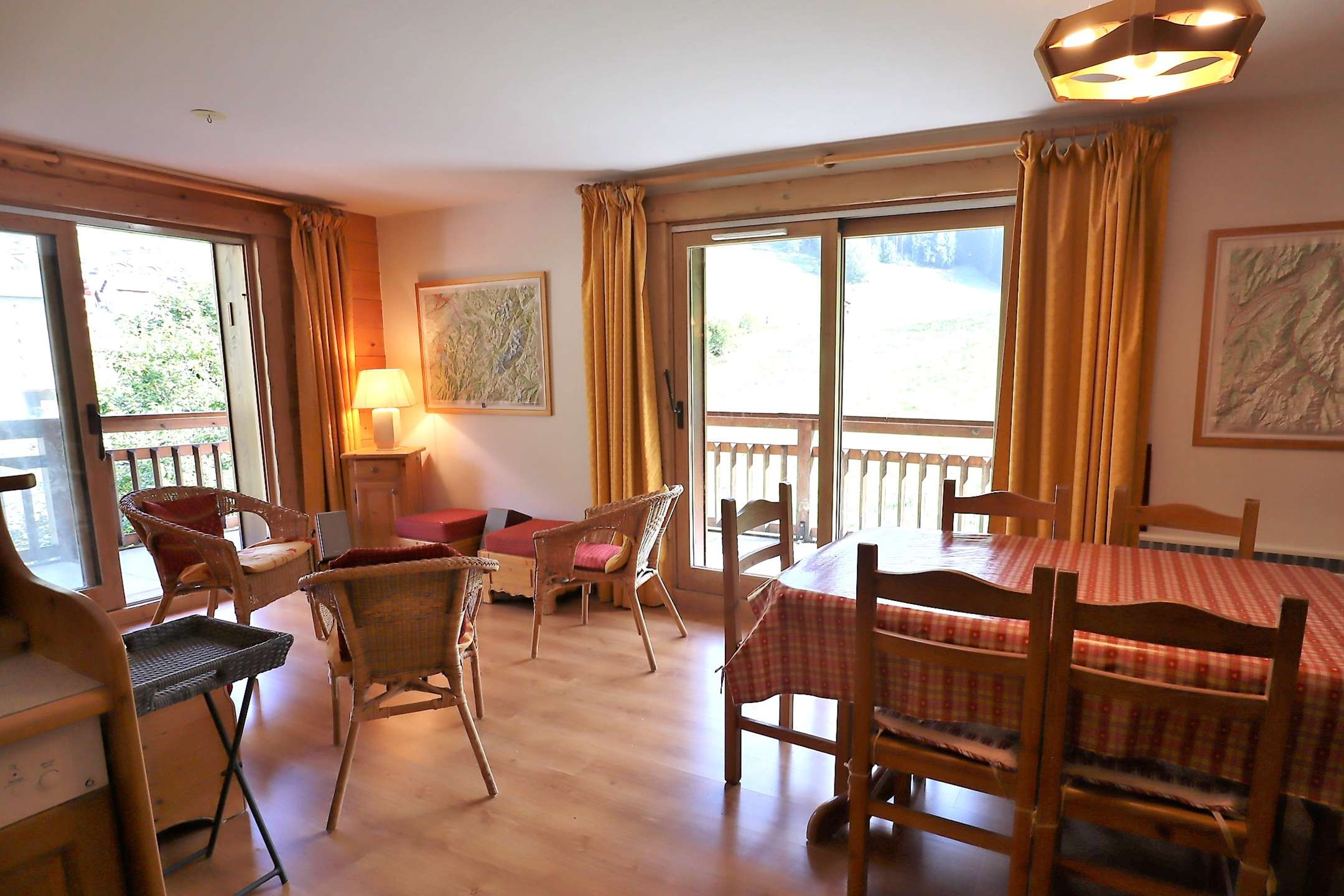 Appartement 3 chambres idéal pour 7 à 8 personnes, proche arrêt navette