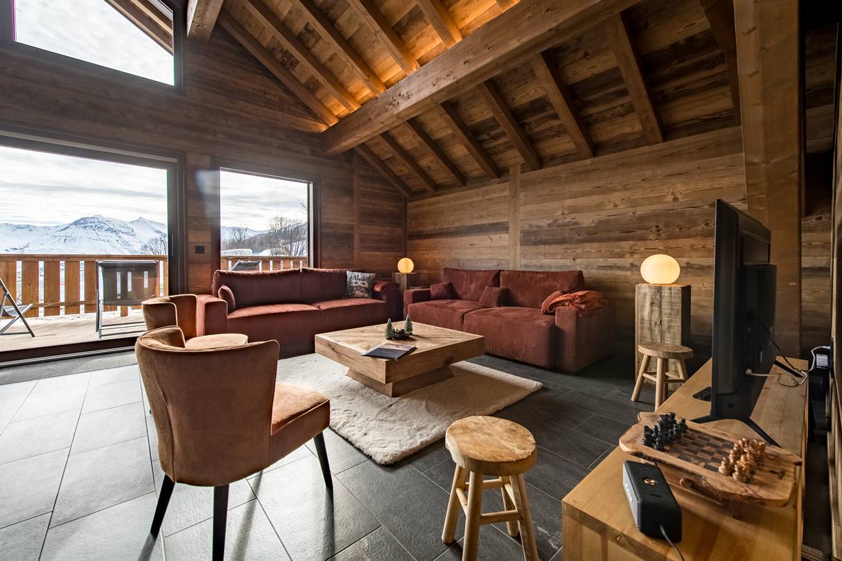 Magnifique chalet avec sauna et garage