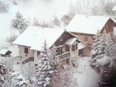 Ouf. L' Aven Ben Sua