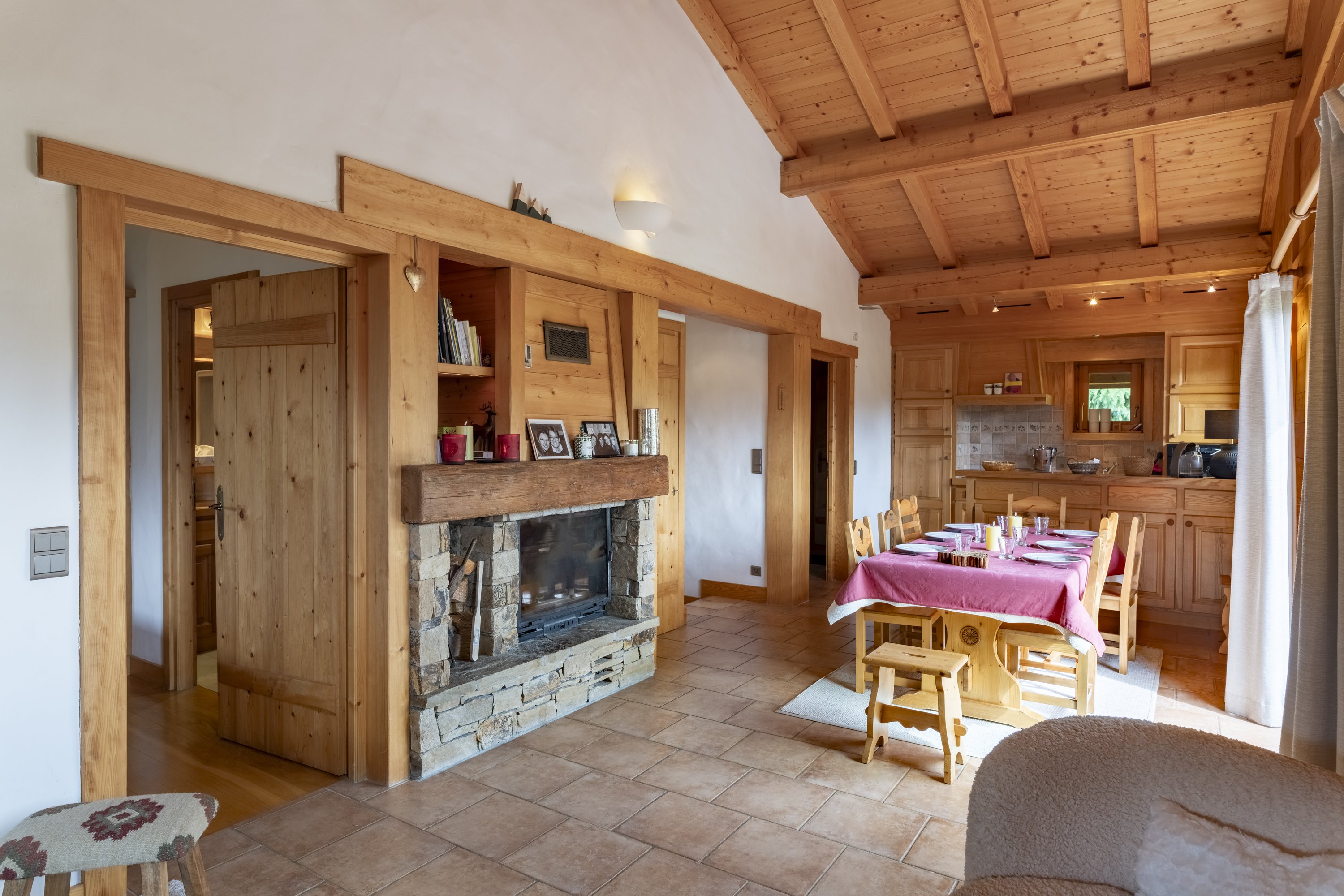 Chalet familial sur les pistes de Rochebrune  4 chambres  8 personnes