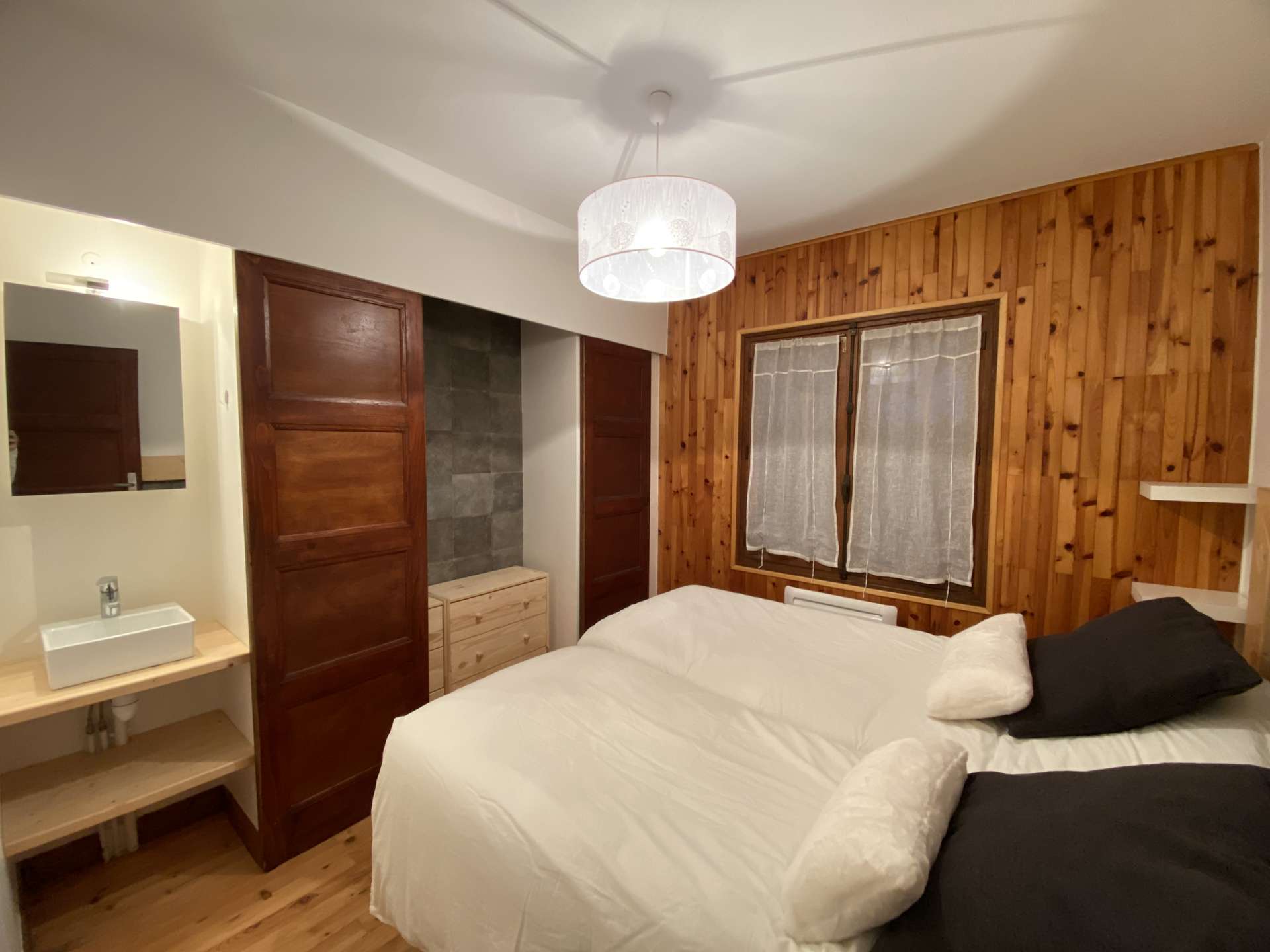 CHAMBRE 2