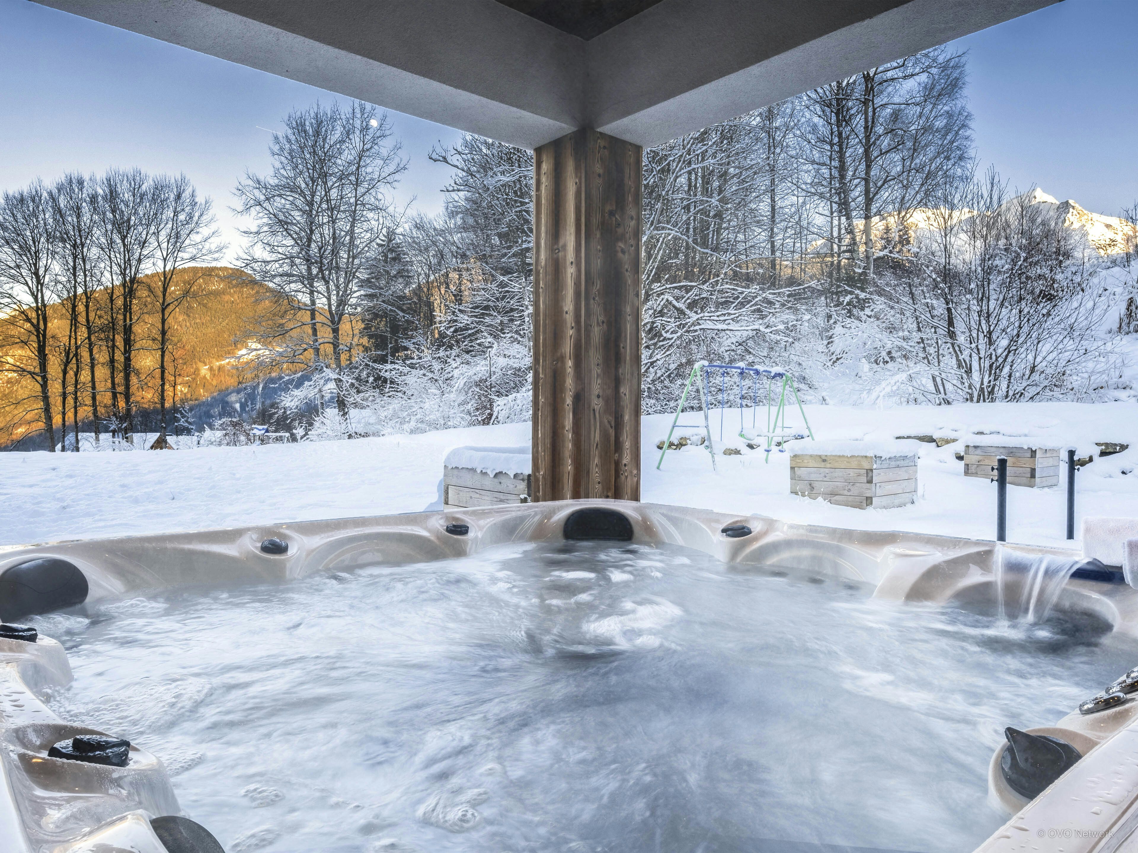 Séjour à Saint-Gervais avec jacuzzi, sauna et piscine d'été