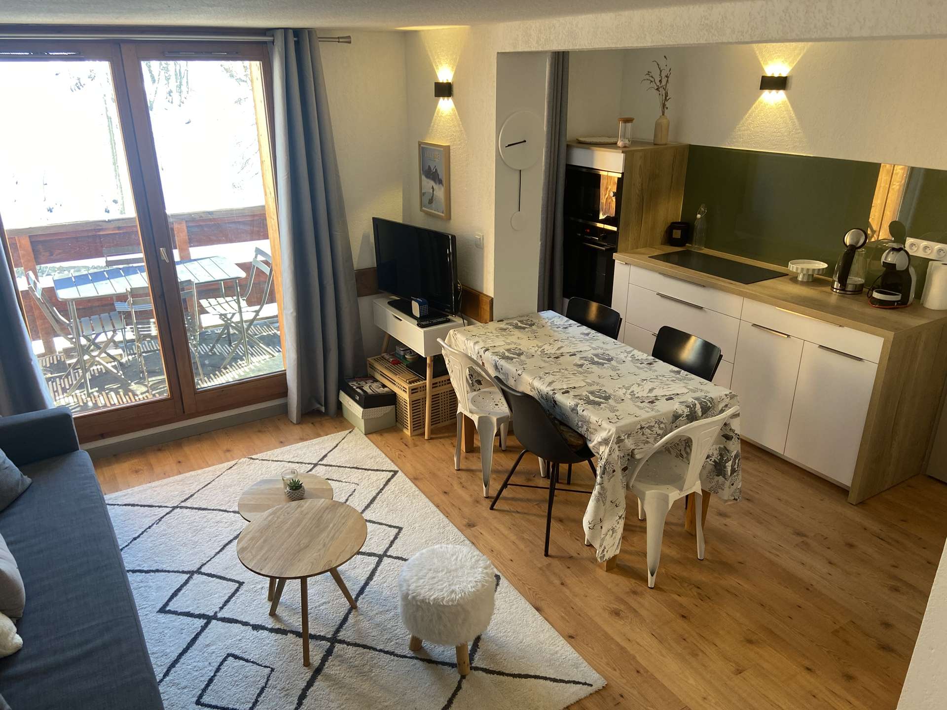 APPARTEMENT 3 PIECES  8 PERSONNES