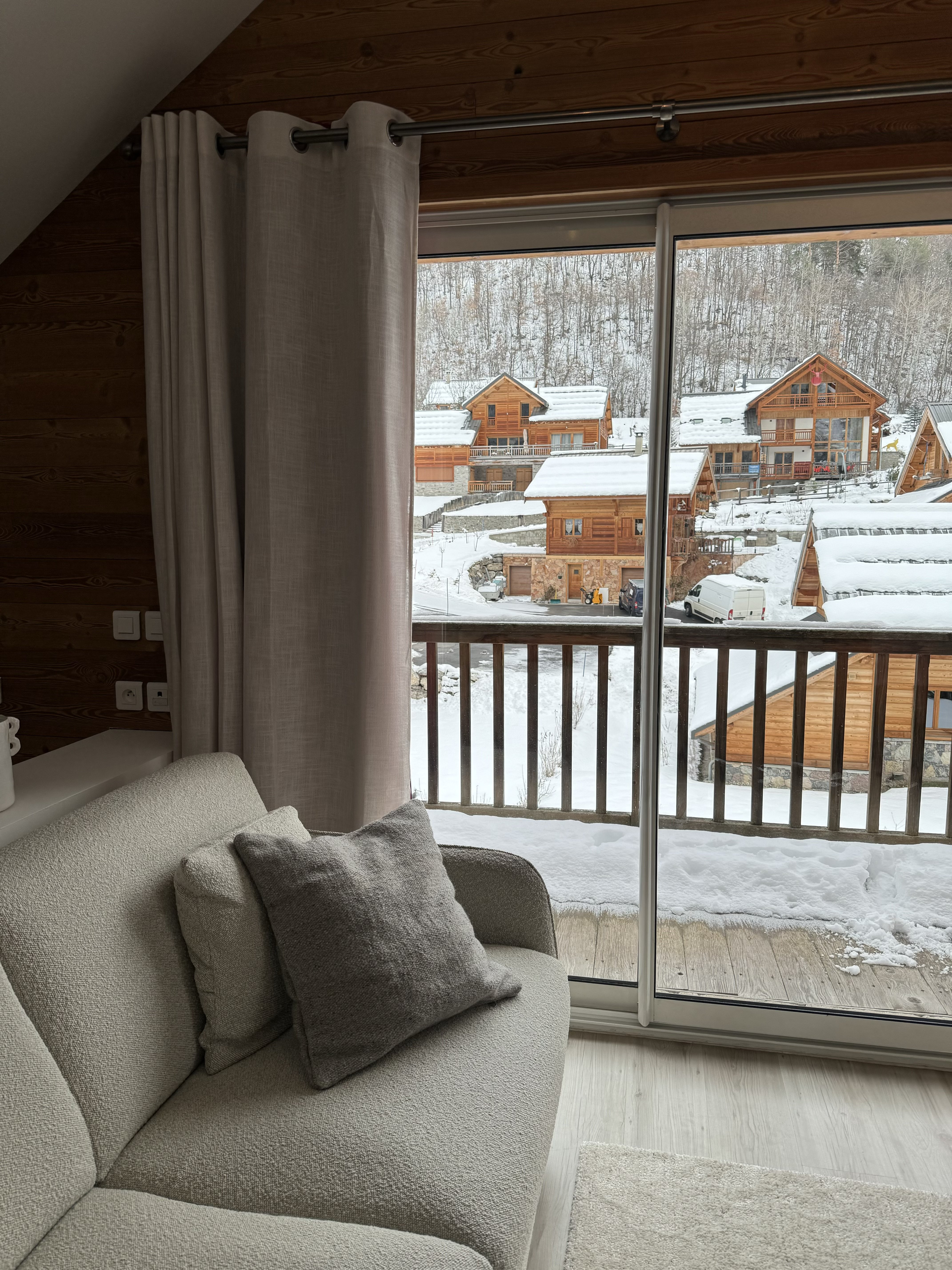 Le Grand Pelvoux, Studio PARC NATIONAL DES ECRINS ( PELVOUX-VALLOUISE)