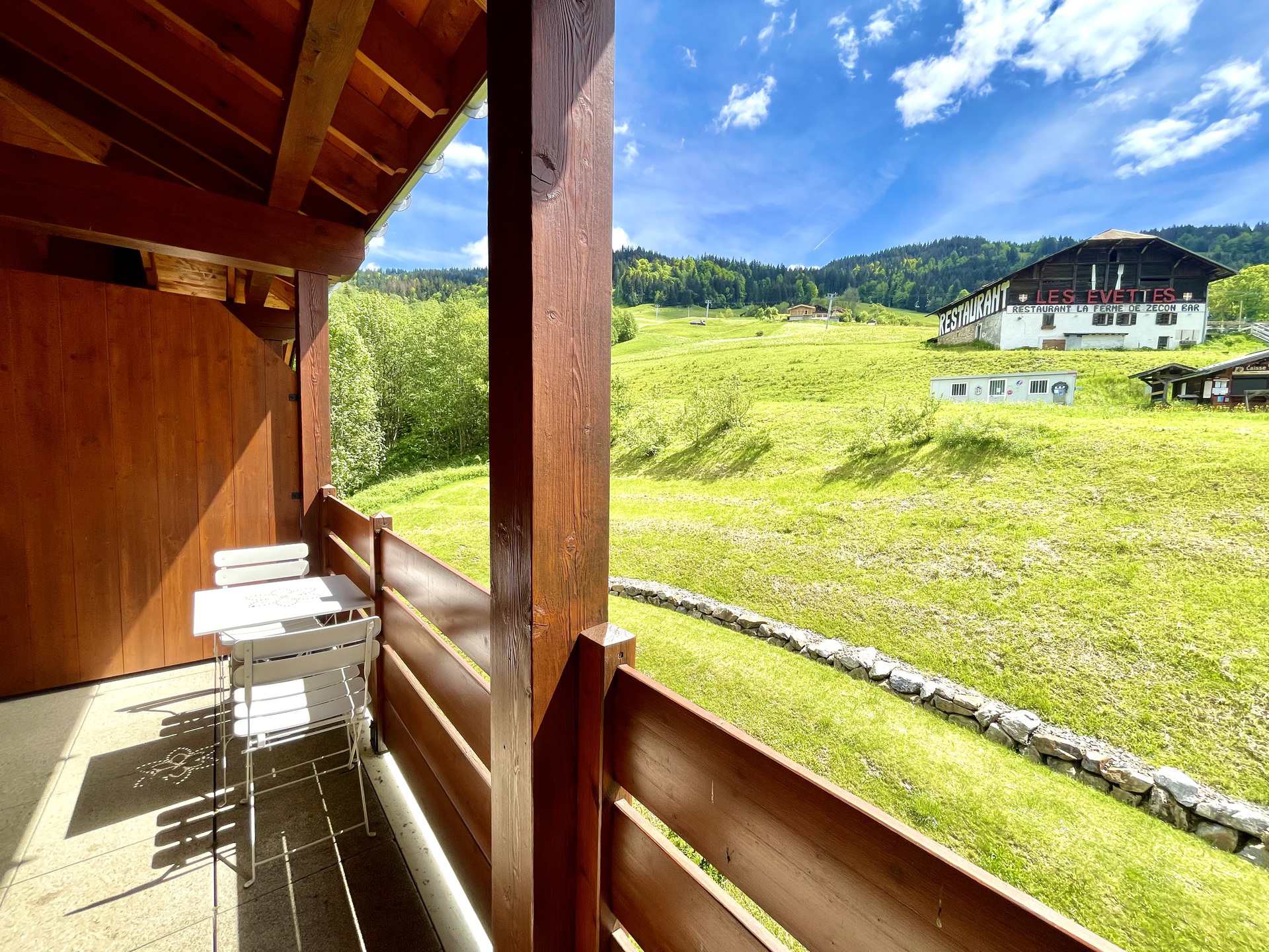 LES CHALETS DES EVETTES