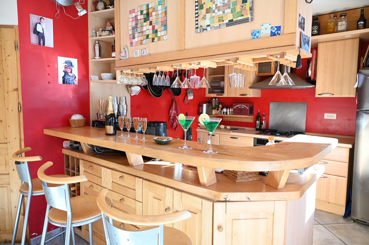 Chalet Lolospeed