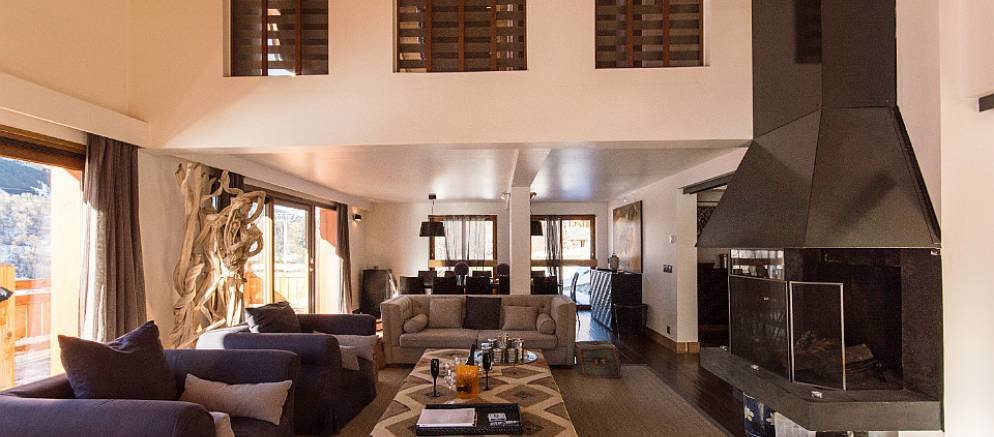 Impala Lodge - Chalet unique au coeur de Méribel jusqu’a 14 personnes