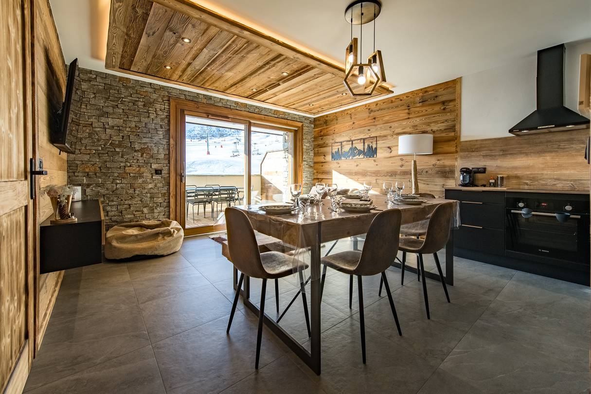 Appartement 6/8 personnes avec jacuzzi dans une résidence neuve au pied des pistes