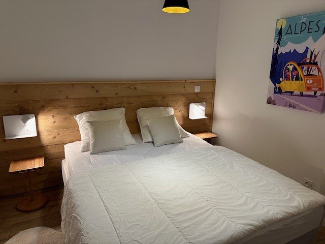 APPARTEMENT NEUF - 6 PERSONNES - CENTRE STATION - 3 CHAMBRES - ref 202 B