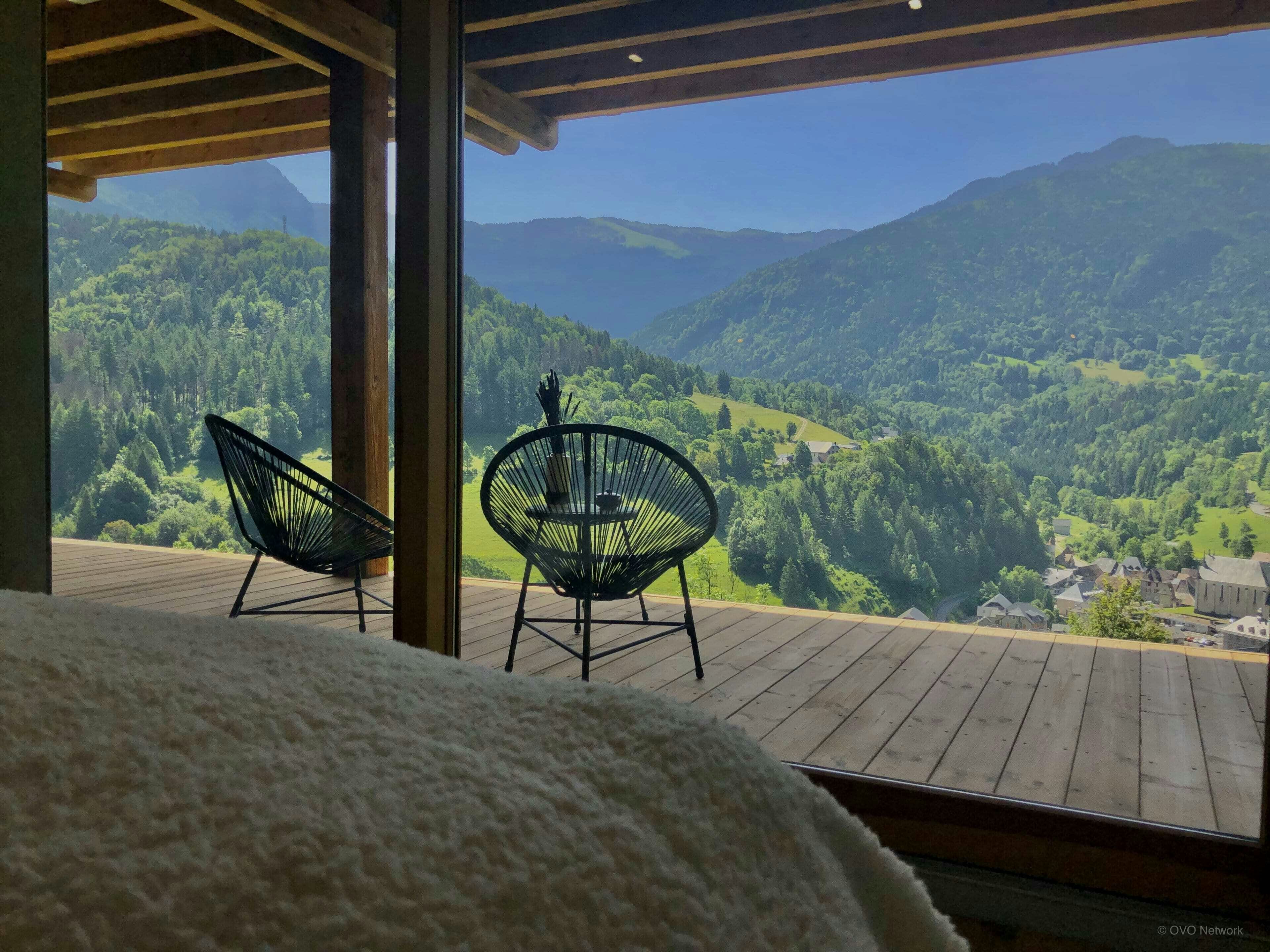 Vue splendide dans cadre naturel pour 9