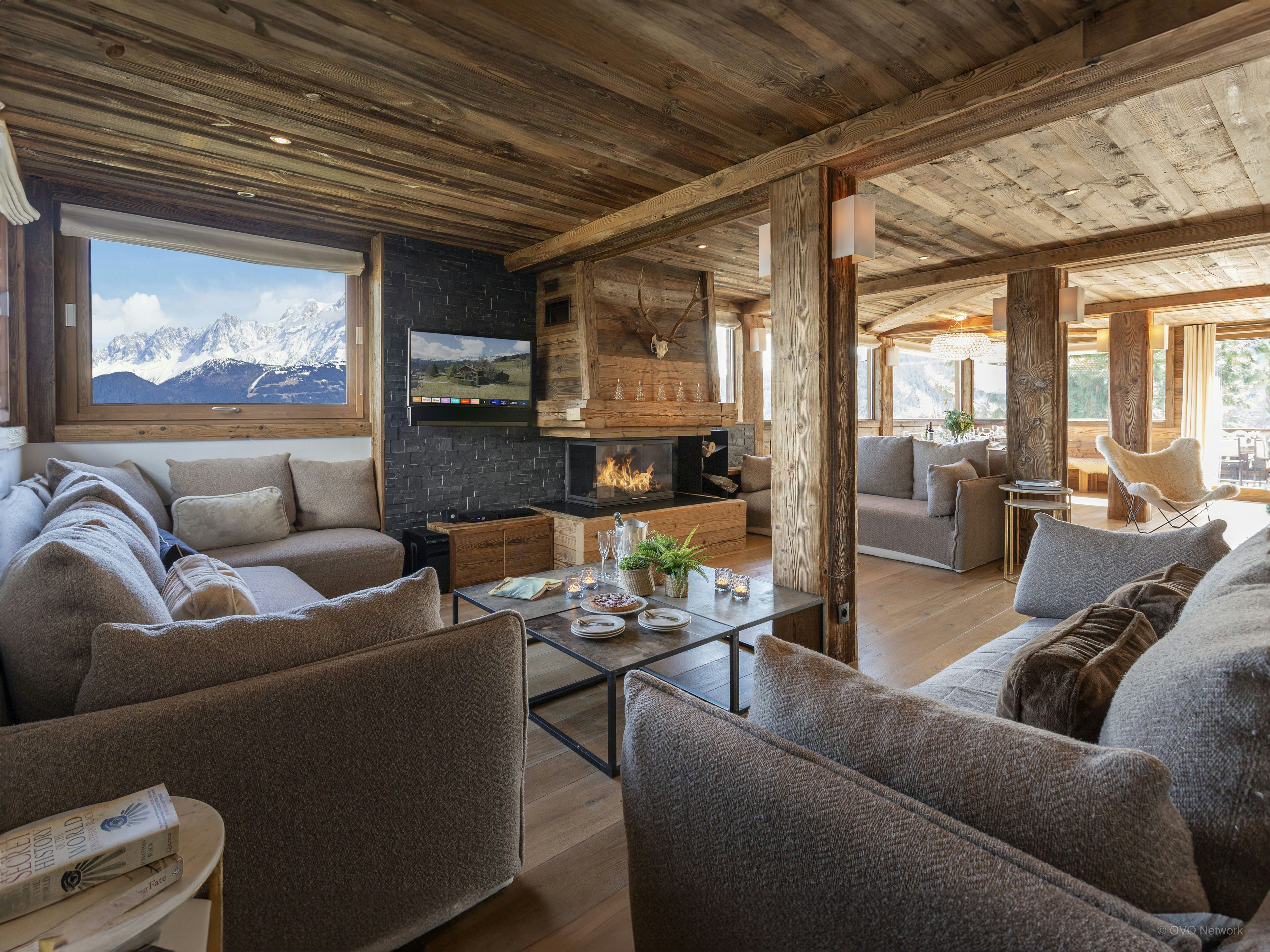 Skis aux pieds pour 13 avec vue sur le mont Blanc