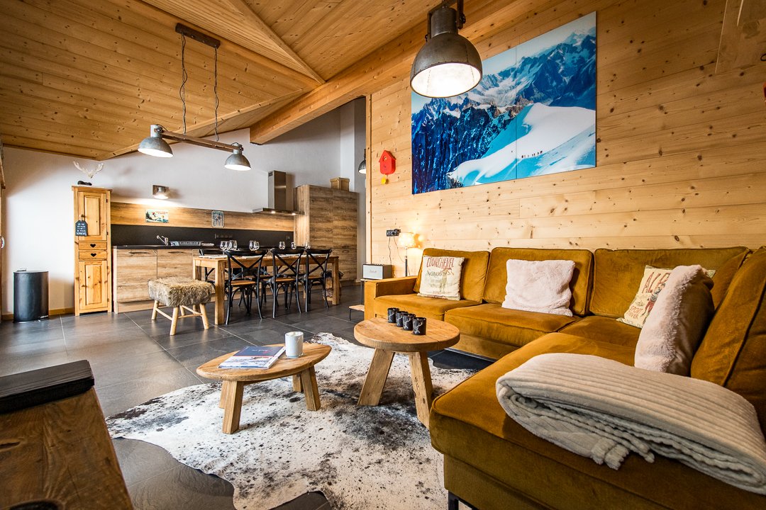 Appartement Haut de Gamme Triplex 9 couchages avec terrasse au cœur du village