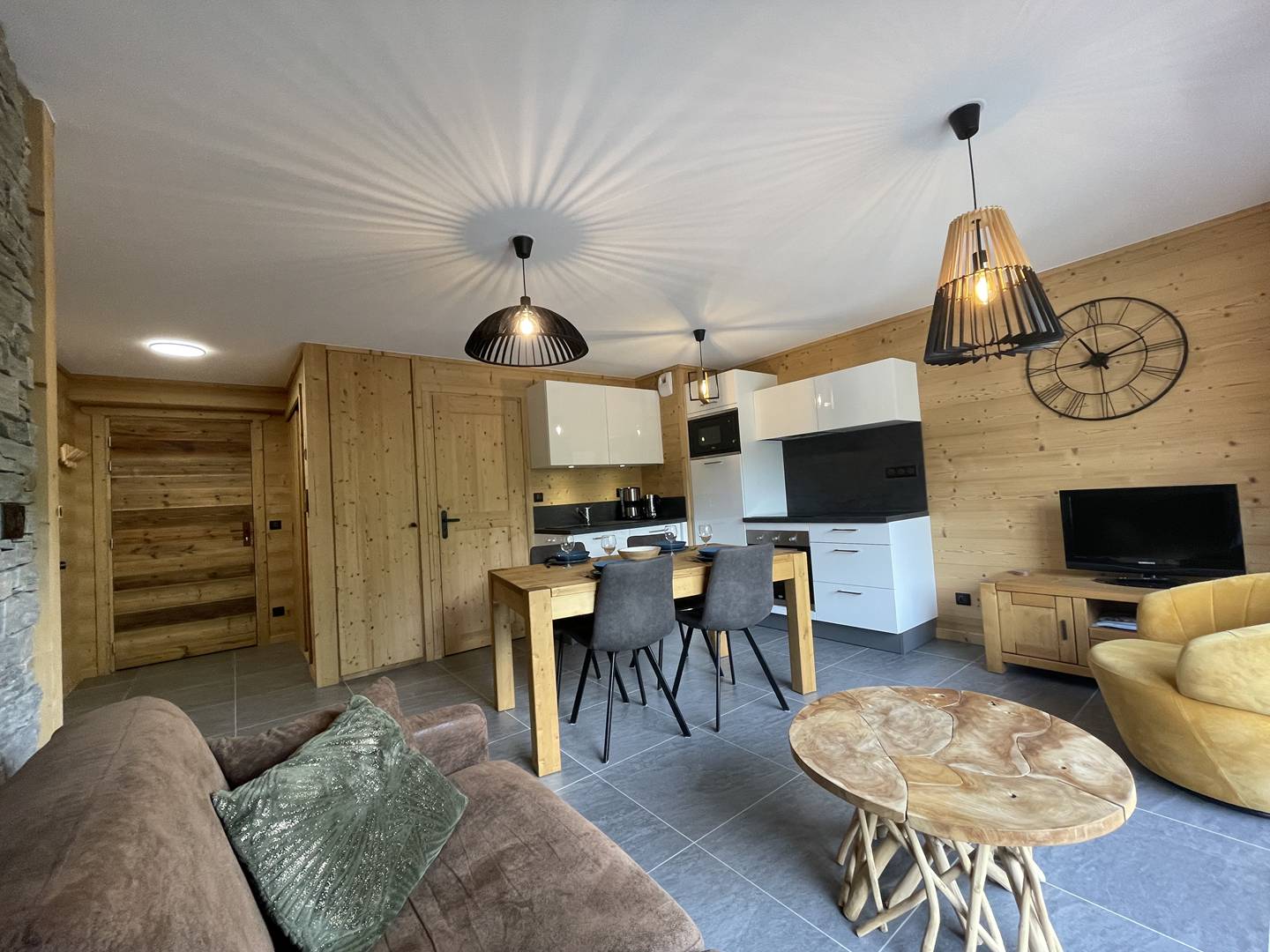 Appartement Haut de Gamme 4 personnes de standing au cœur du village