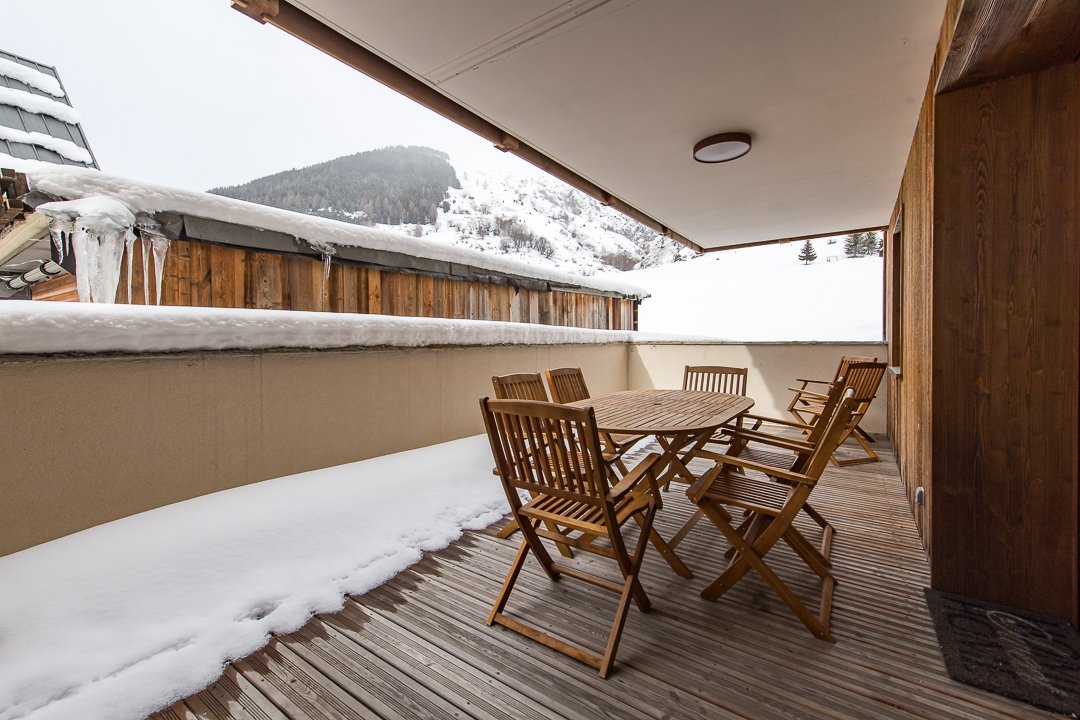 Appartement Haut de Gamme 8 couchages avec terrasse au coeur du village