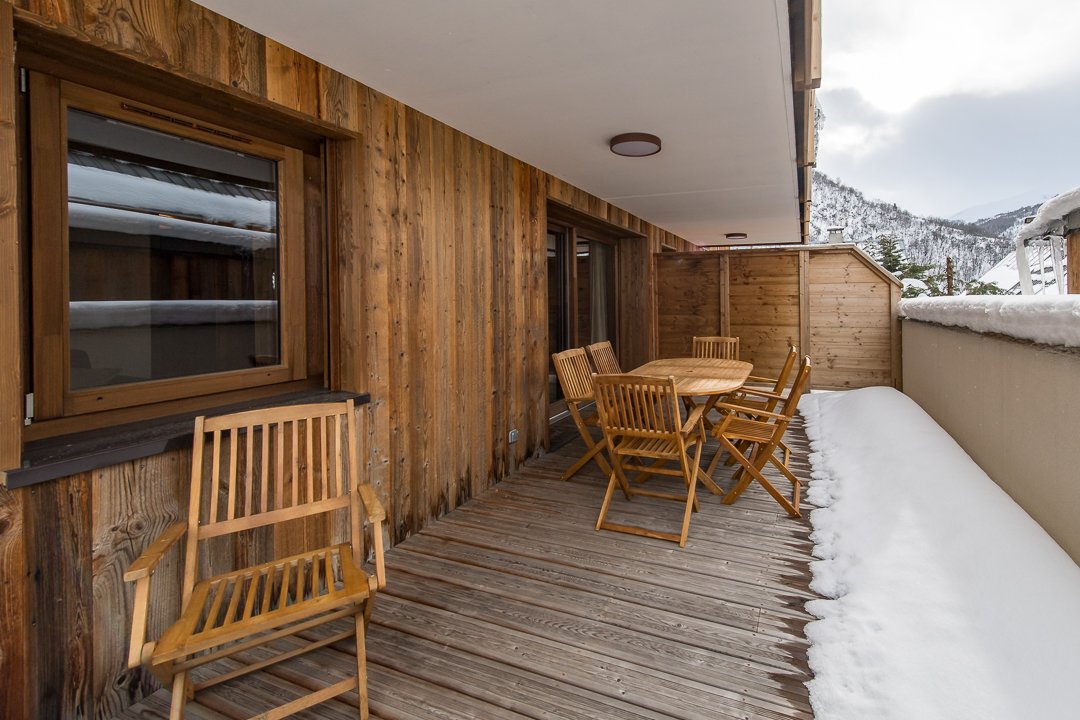Appartement Haut de Gamme 8 couchages avec terrasse au coeur du village