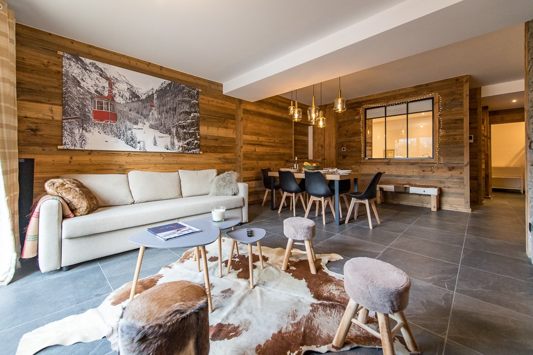 Appartement Haut de Gamme avec une grande terrasse au cœur du village - 6 personnes