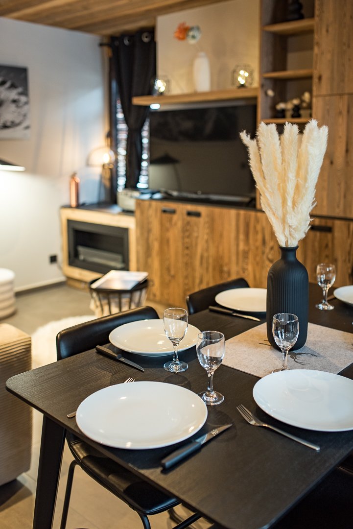Appartement duplex neuf en hyper centre station - 6 personnes