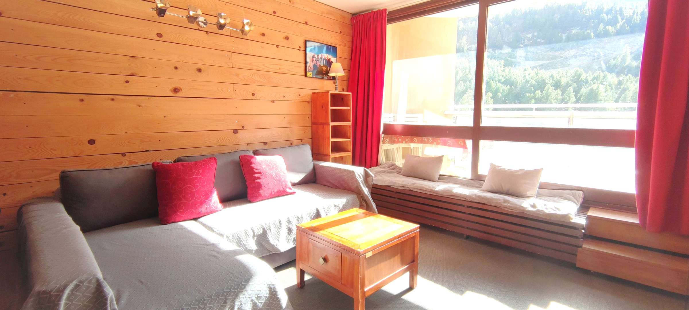 2* APPARTEMENT FRONT DE NEIGE VUE PISTE