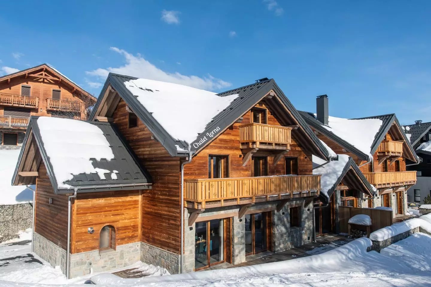 Piscine privative chauffée et à 100m des pistes