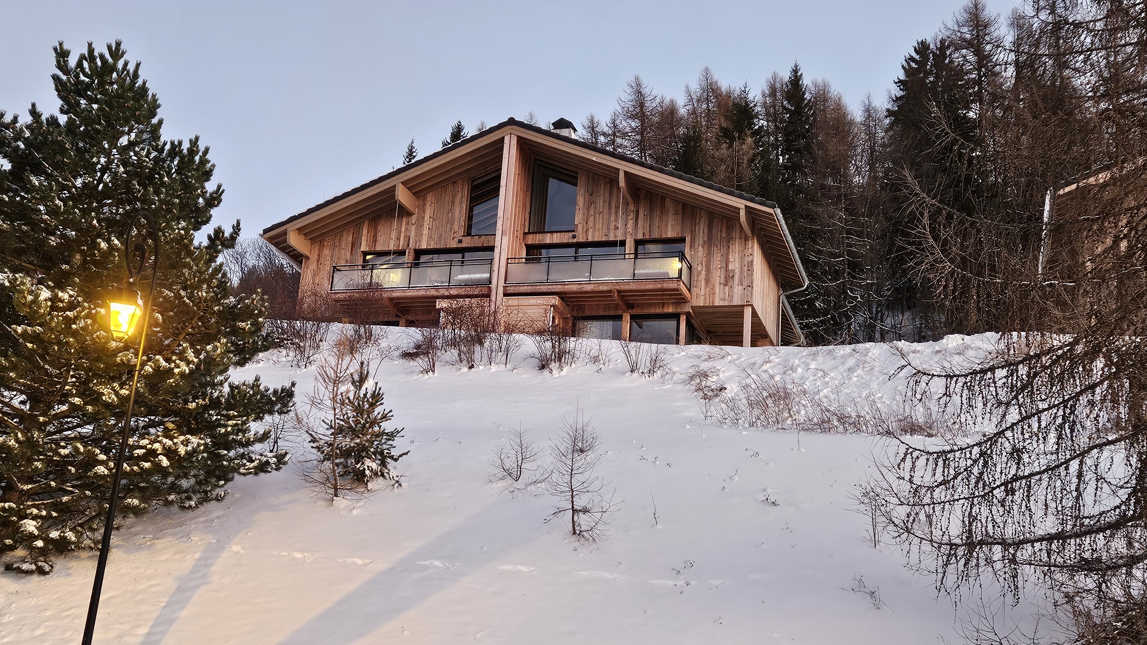 Chalet atlas f2