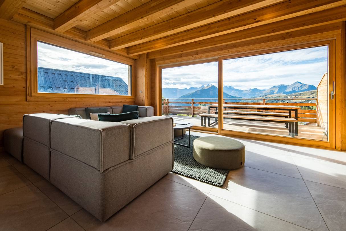 Chalet mitoyen proche pistes avec sauna