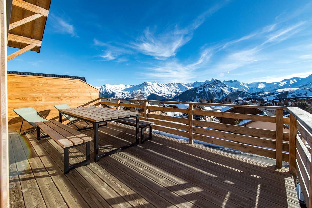 Chalet mitoyen proche pistes avec sauna