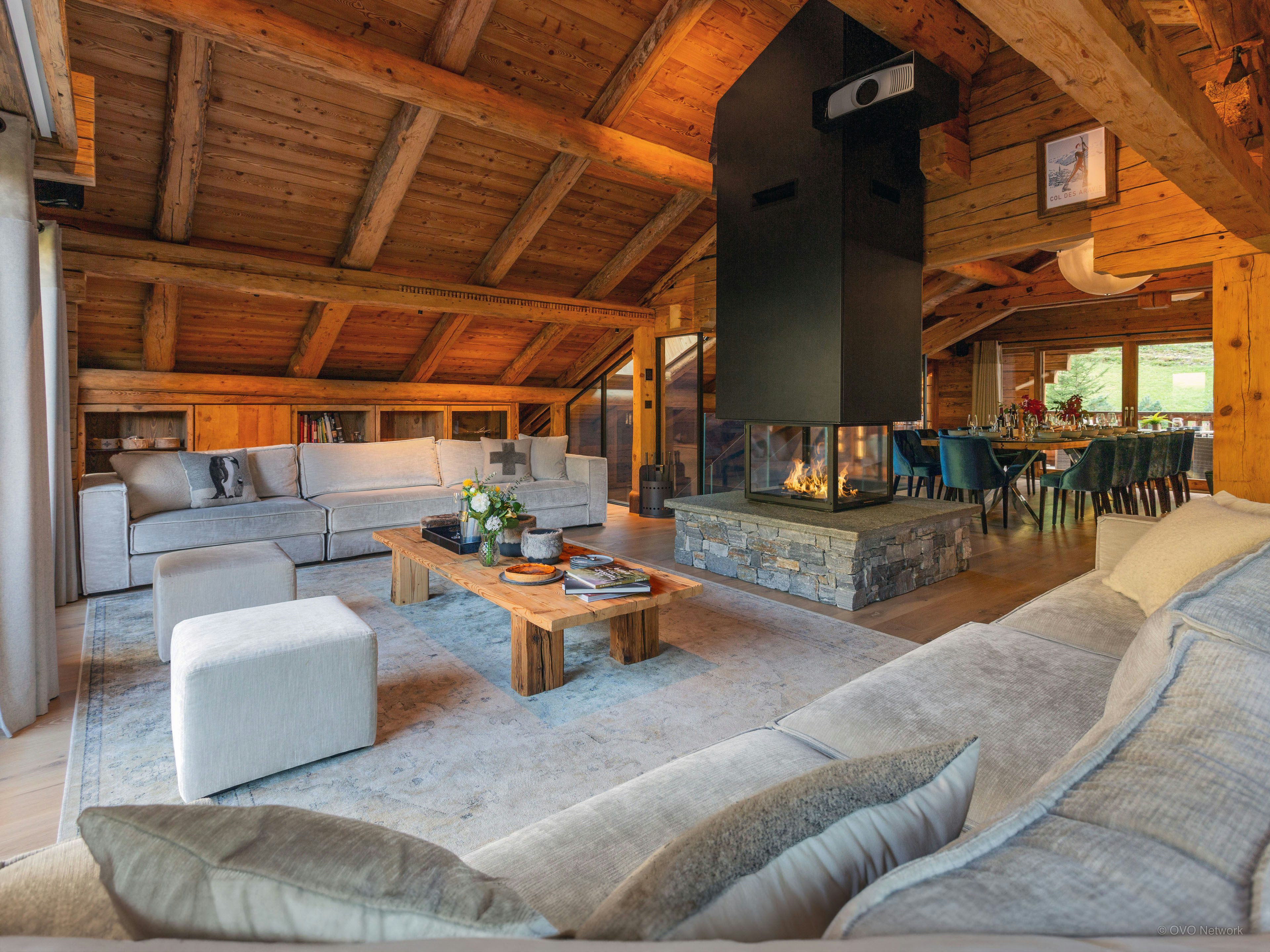 Chalet 5 étoiles avec jacuzzi pour 14 personnes