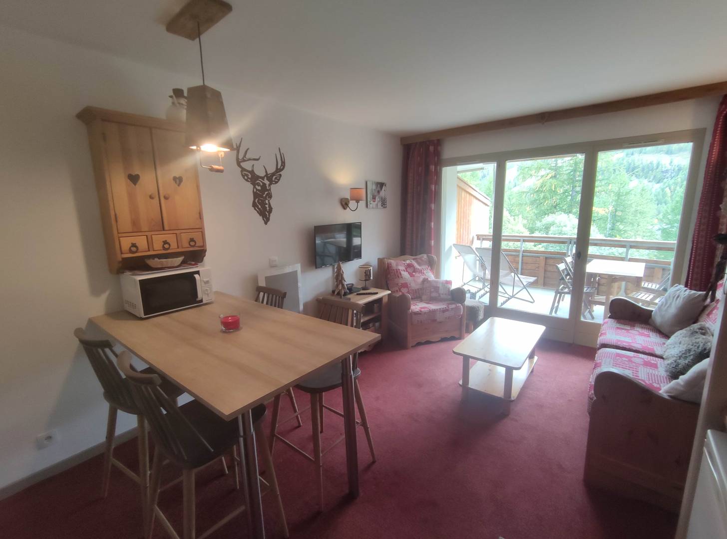 2 PIECES RENOVE CHALEUREUX