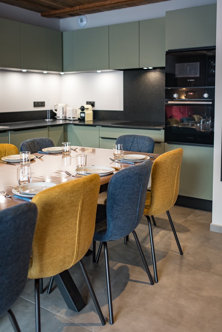 Appartement neuf en hyper centre station - 8/9 personnes
