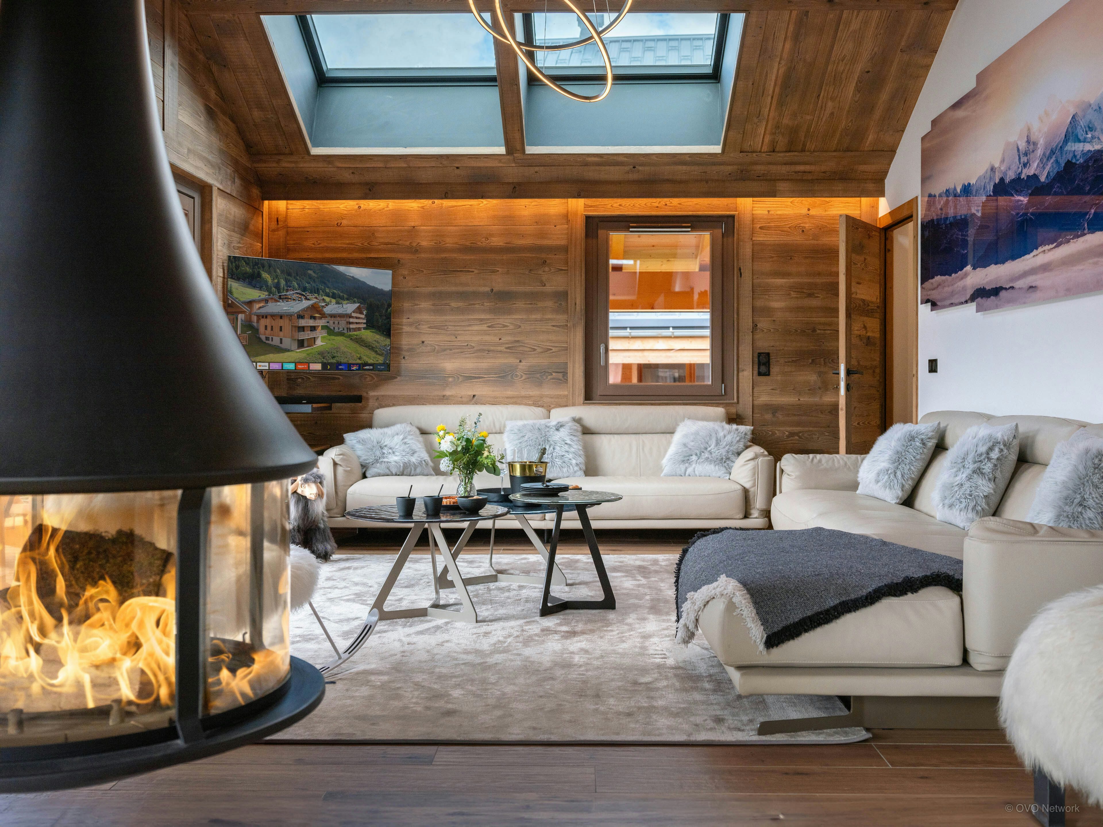 Penthouse « skis aux pieds » pour 10 aux portes du soleil
