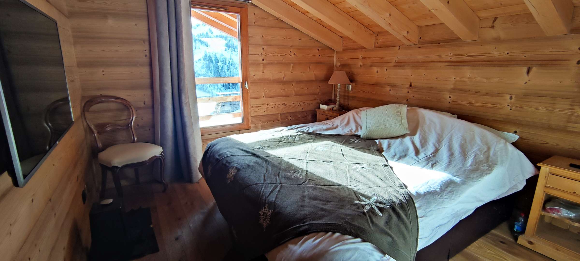 CHALET HAUT DE GAMME PLEIN SUD VUE PANORAMIQUE