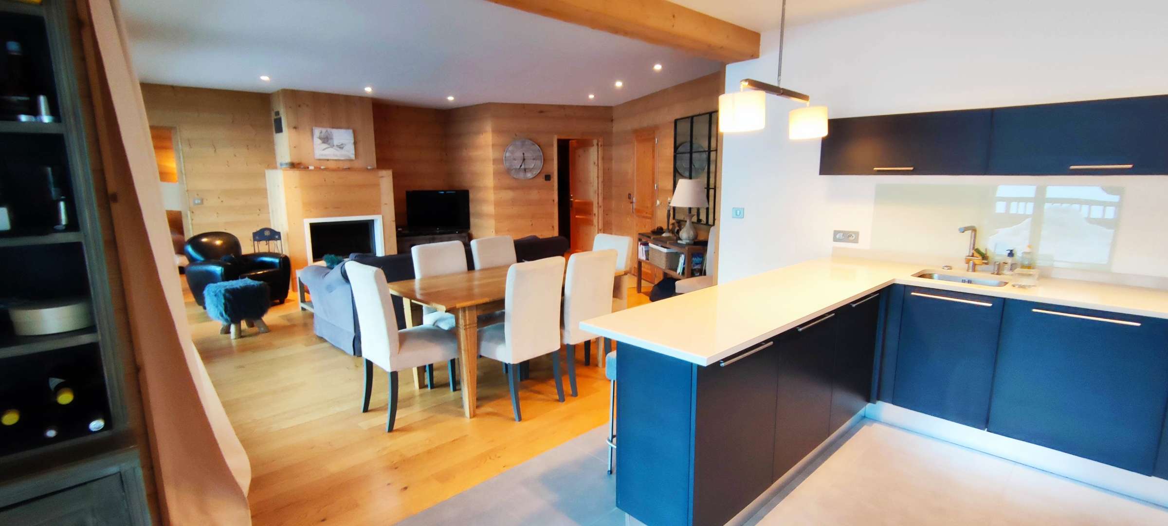 SUPERBE APPARTEMENT AU PIEDS DES PISTES