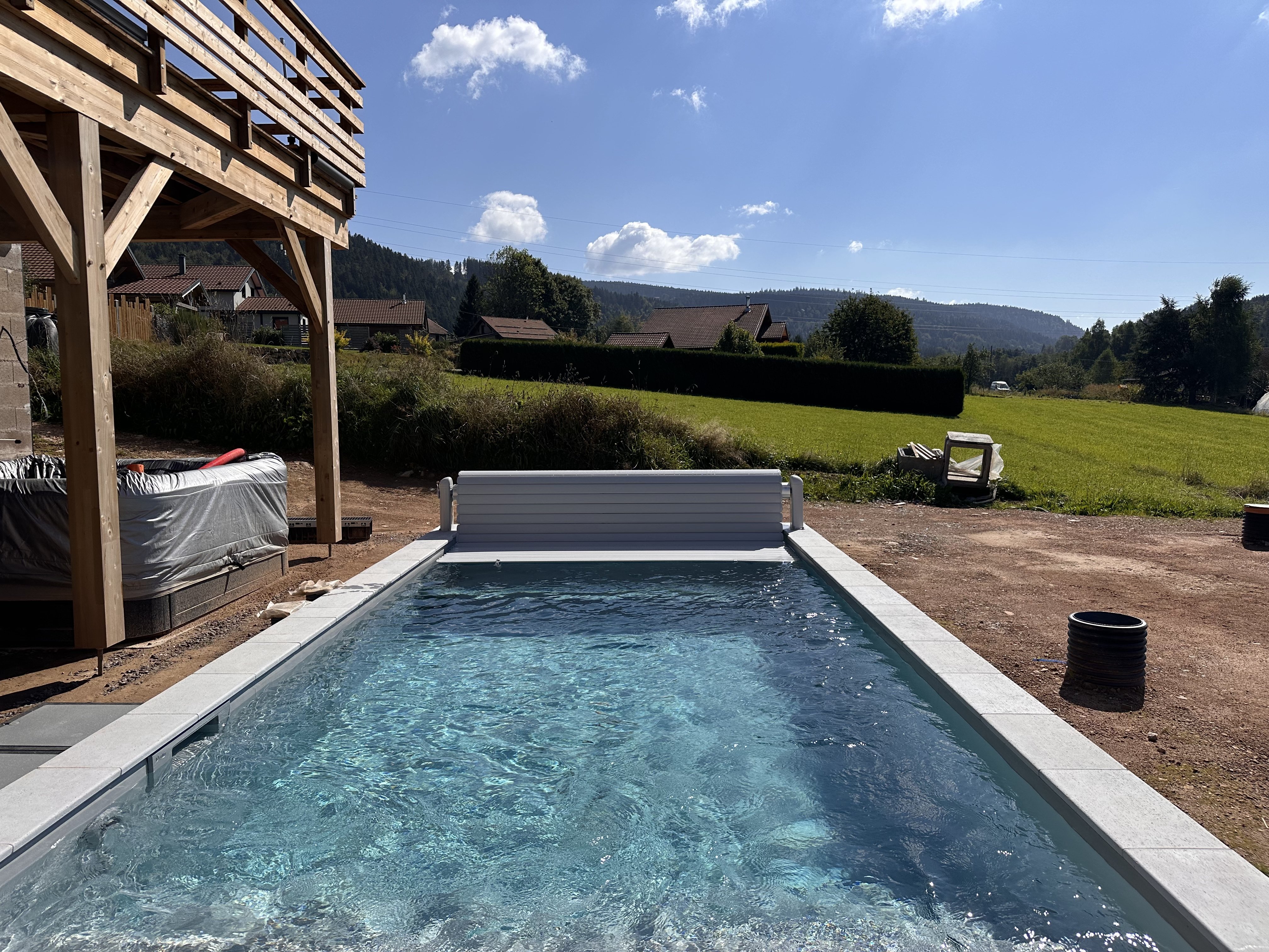 PLUME D'EAU - 11 pers - spa/piscine/pétanque/baby-foot - GERBEPAL