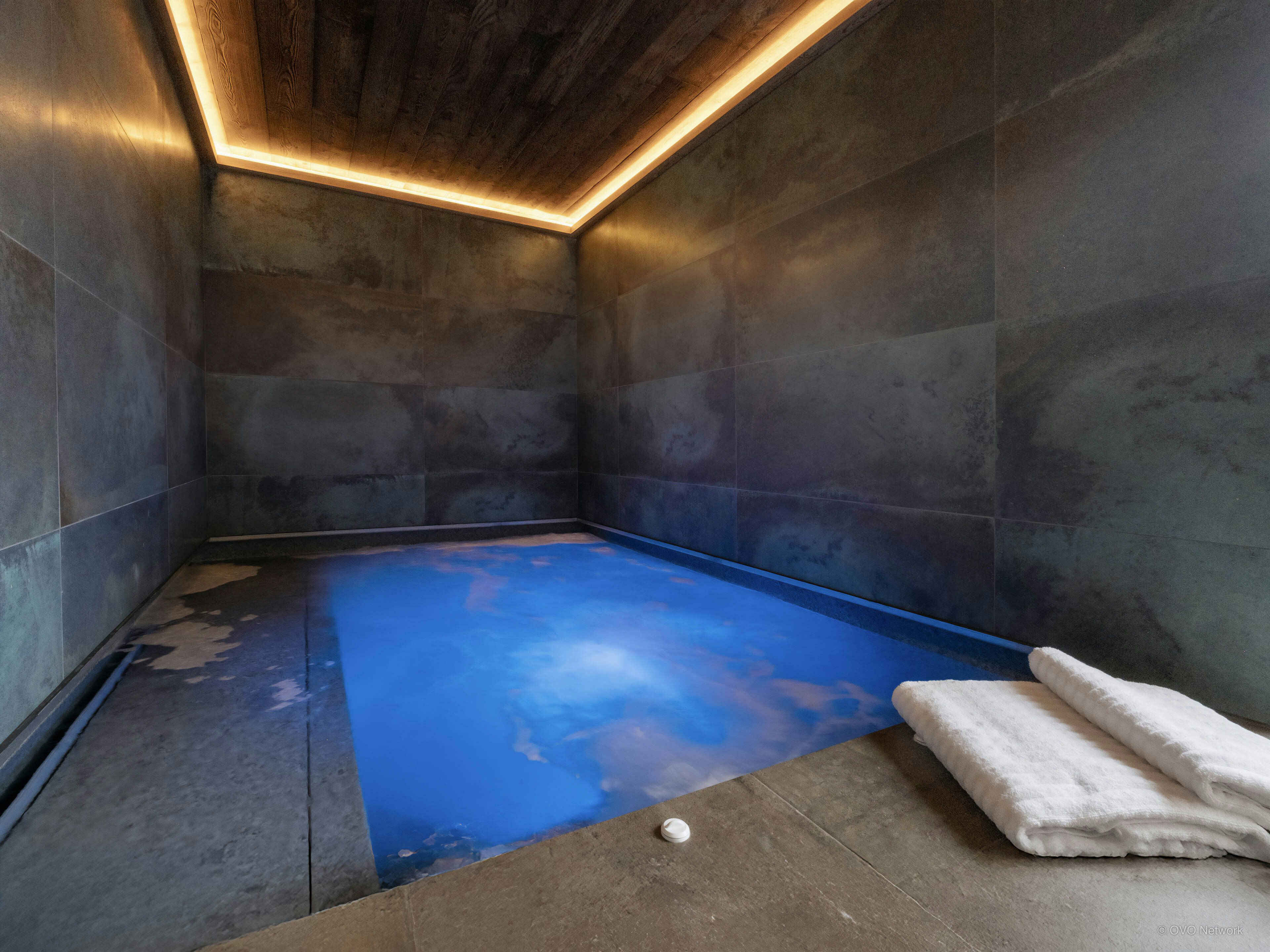 Séjour familial 15p avec sauna et piscine