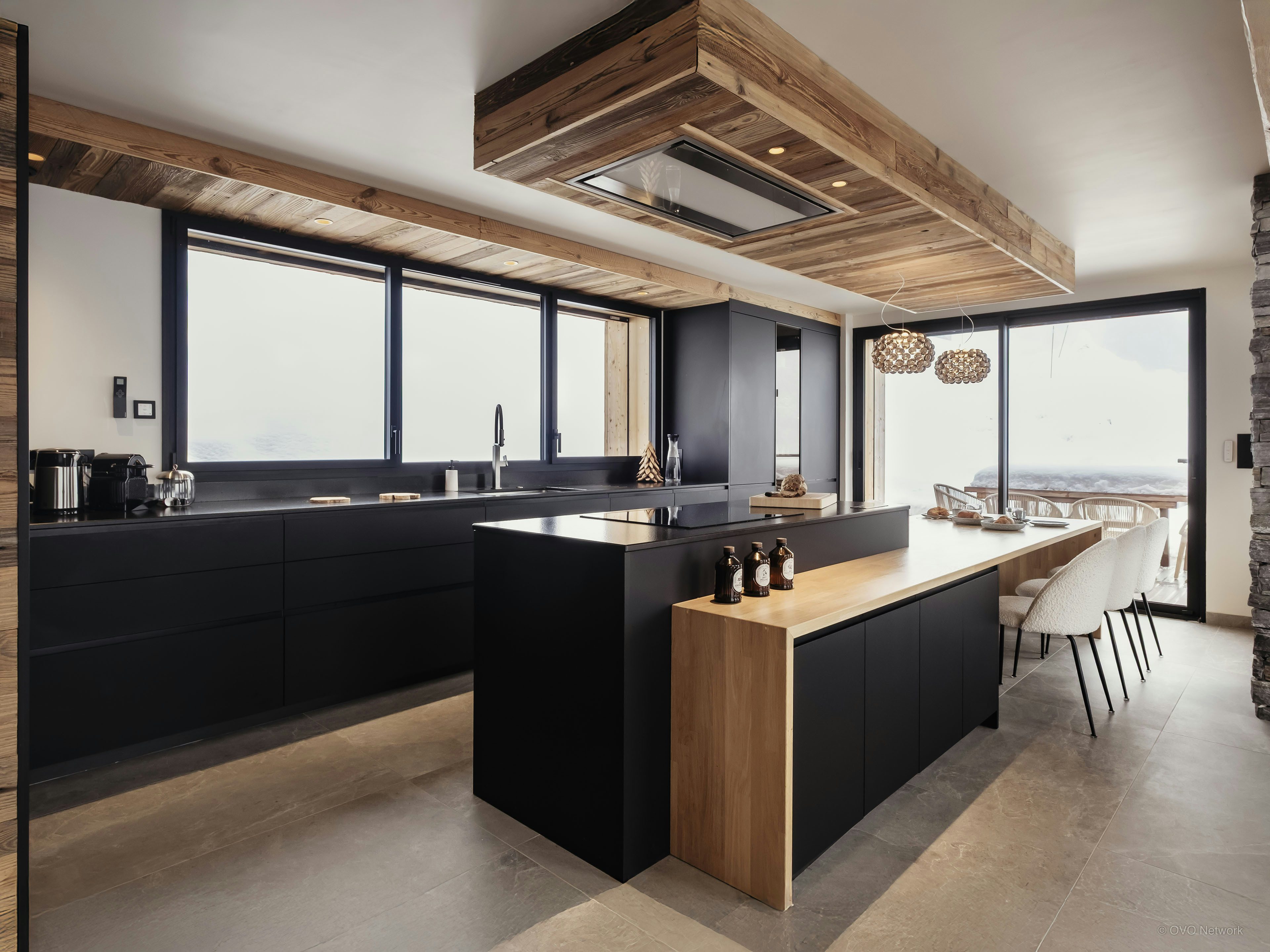 Luxueux chalet pour 11 avec piscine intérieure chauffée