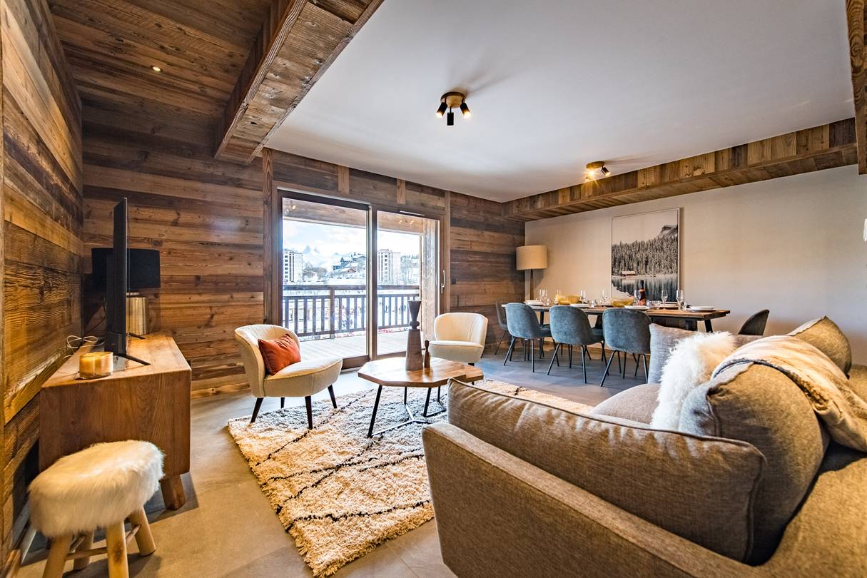 Appartement 7 personnes avec jacuzzi / front de neige