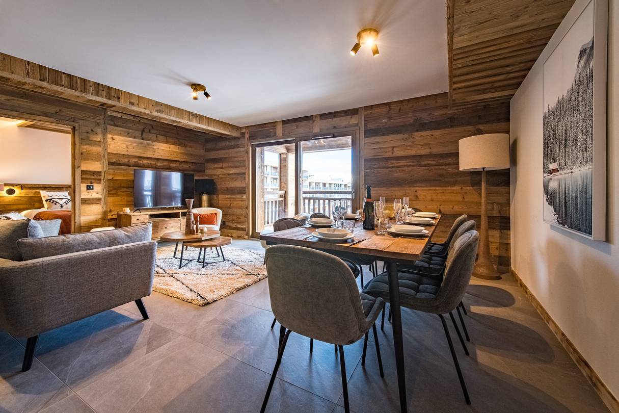 Appartement 7 personnes avec jacuzzi / front de neige