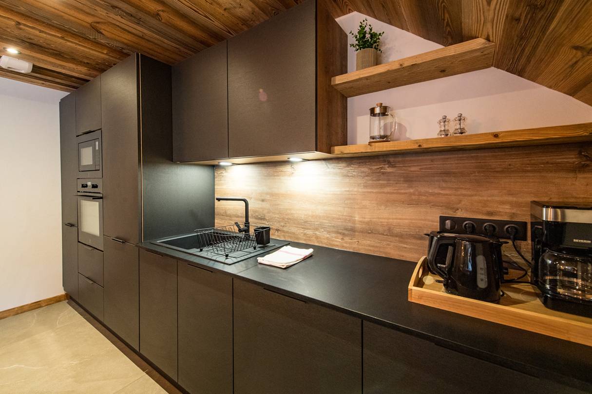 Appartement 12 personnes avec jacuzzi et sauna sur le front de neige