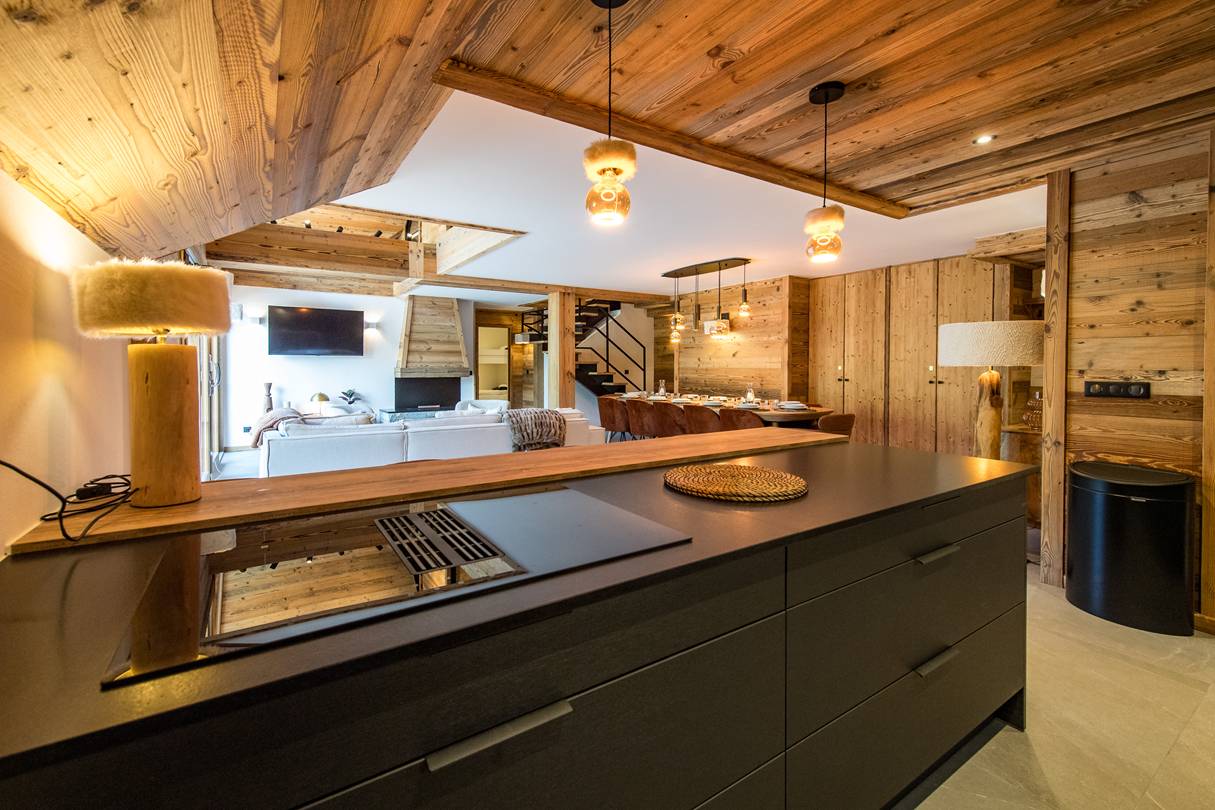 Appartement 12 personnes avec jacuzzi et sauna sur le front de neige