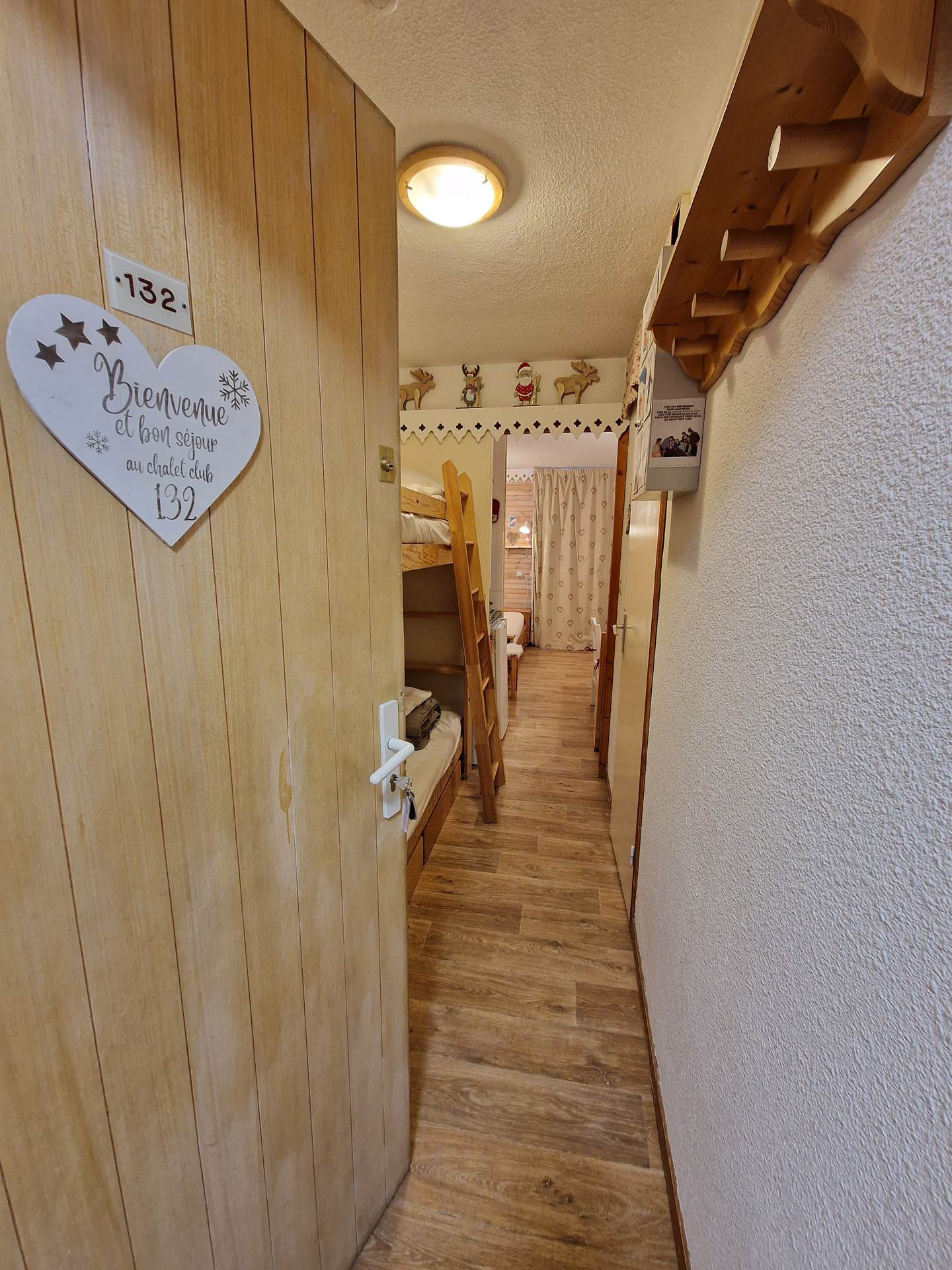 CHALET CLUB