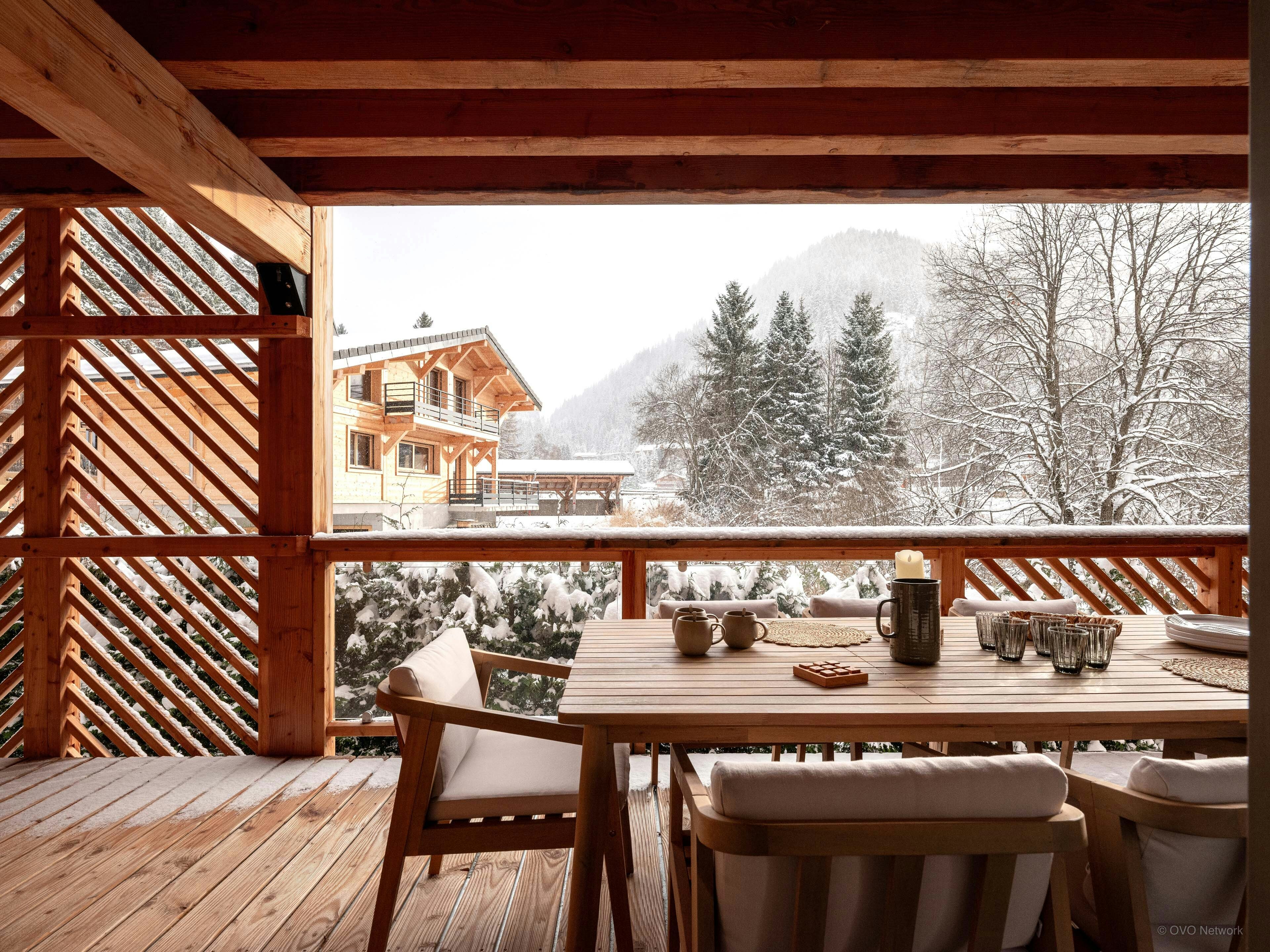 Appartement pour 6 à quelques pas du lac et des remontées